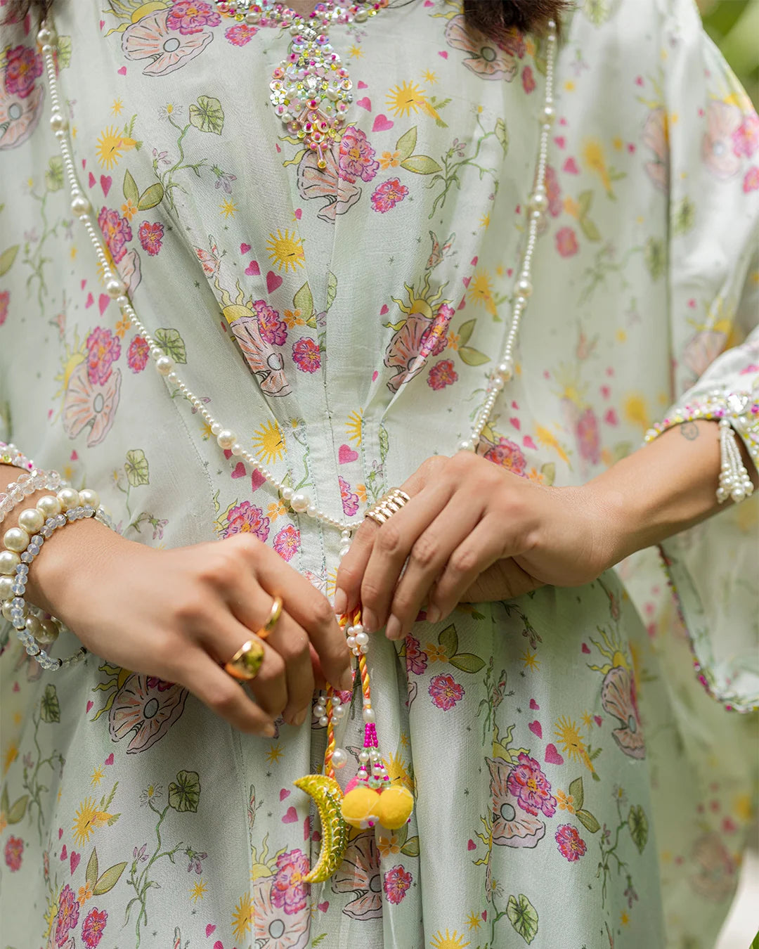 Bloomy Shell | Solene | Zarah Nur