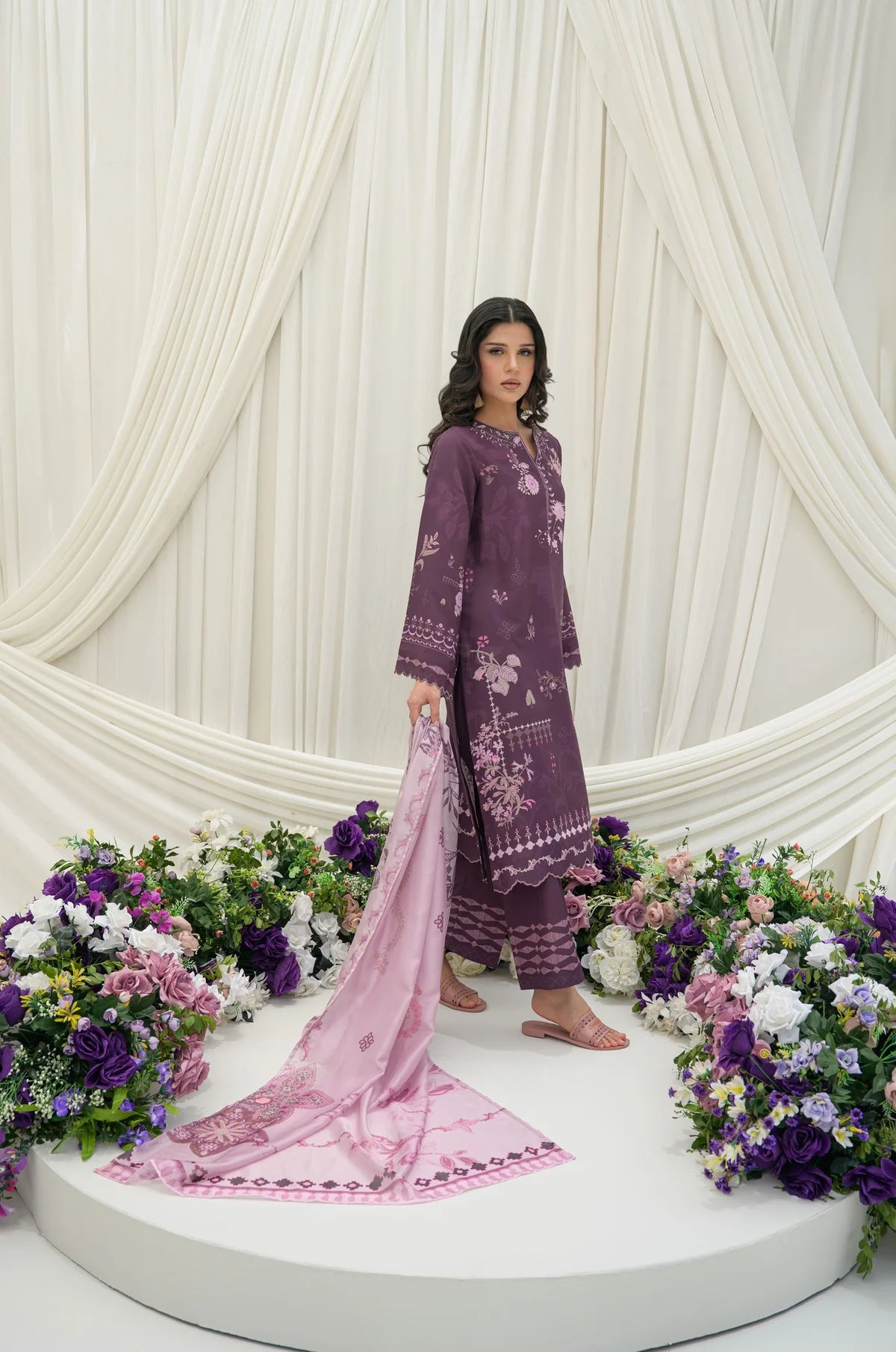 IZNIC | LAWN VOLUME I | NIMRAH HAFSA