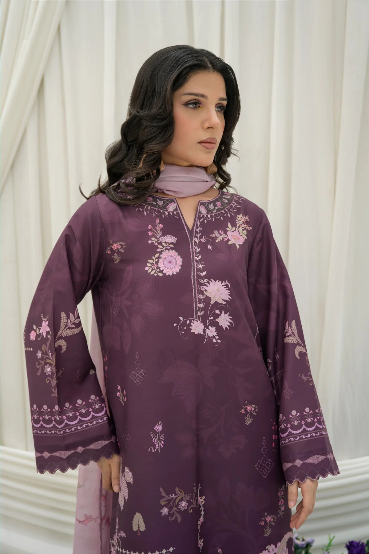 IZNIC | LAWN VOLUME I | NIMRAH HAFSA