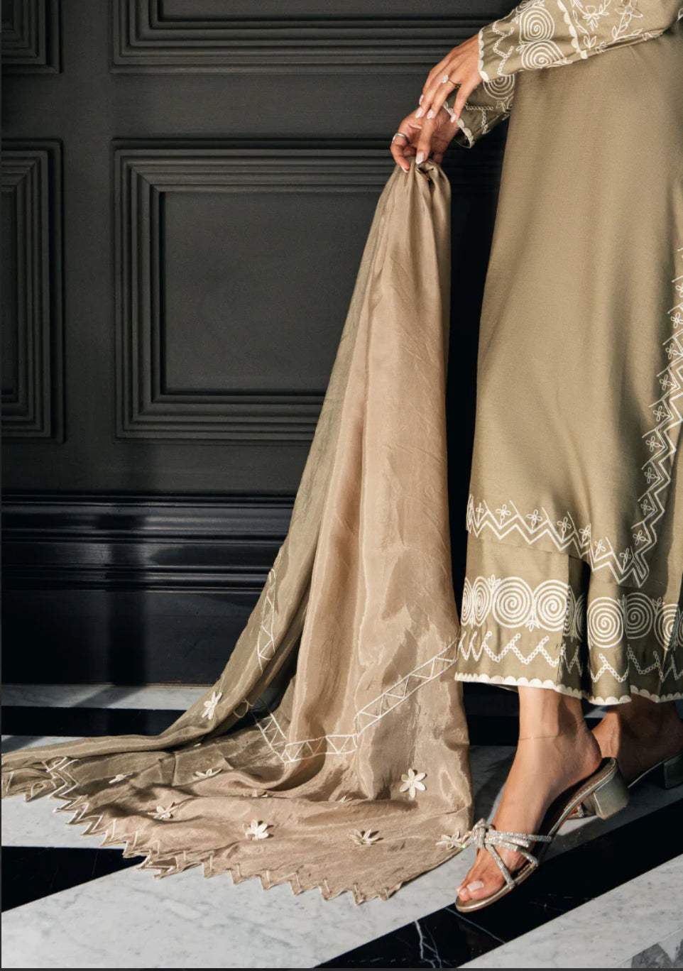 KIARA DUPATTA | Monochrome '26 | Solids Official