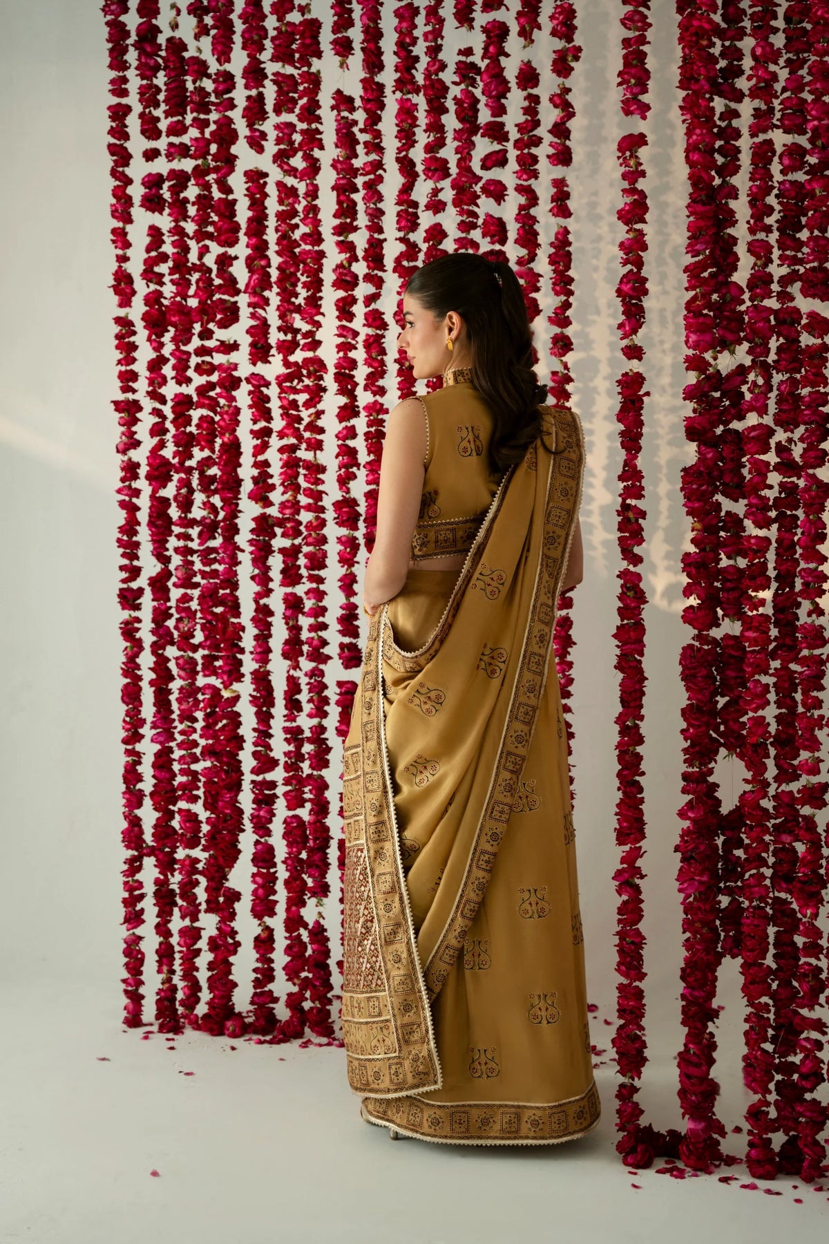 QAHIRA | Festive Formals | Aghanoor Bridal