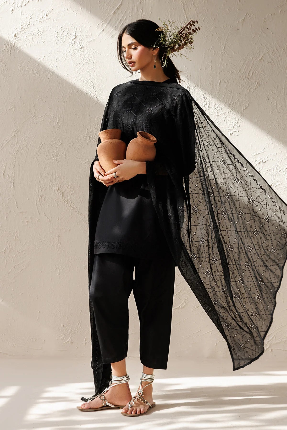 ESPR1375 | New In | Baroque