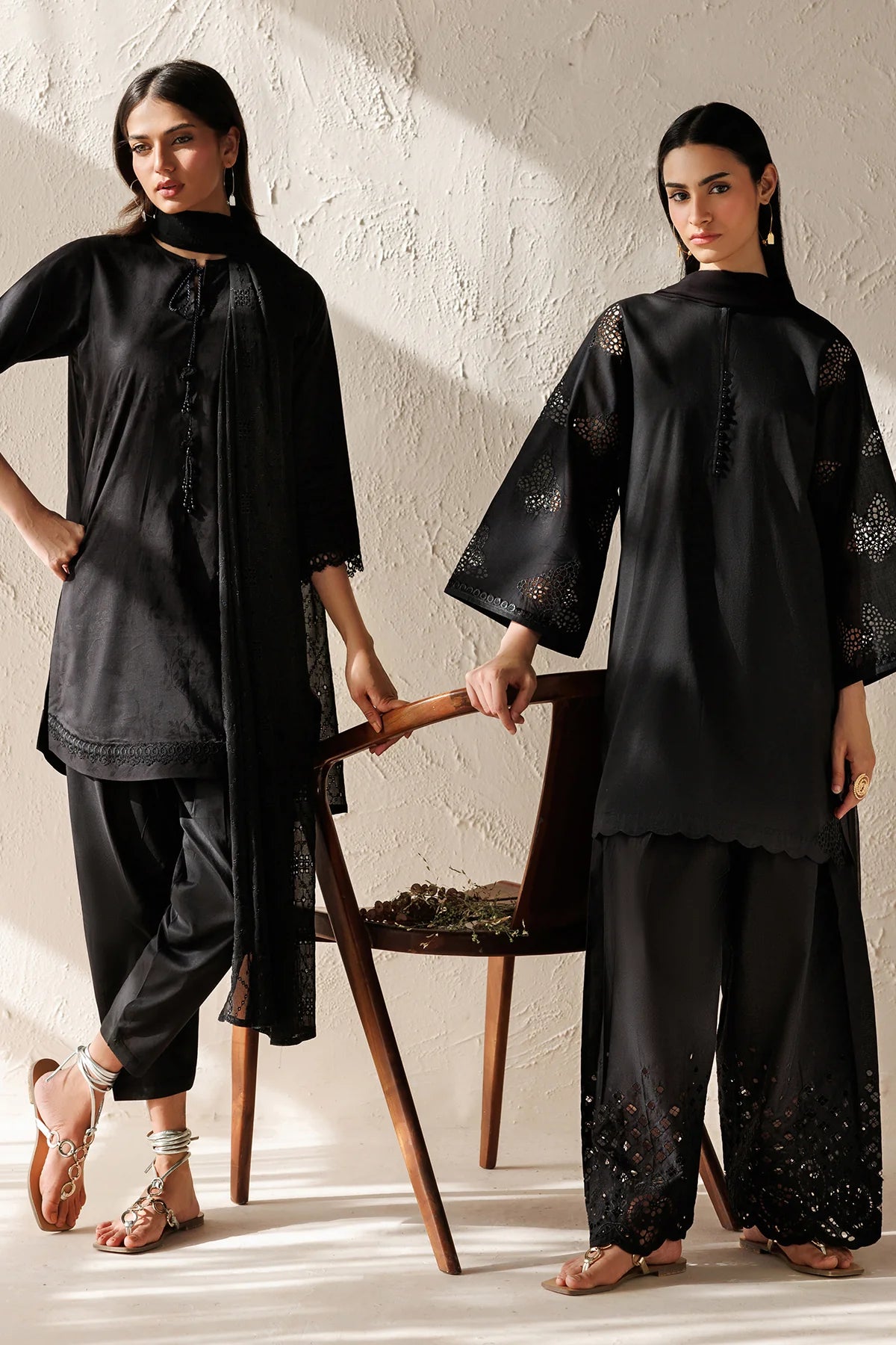 ESPR1375 | New In | Baroque