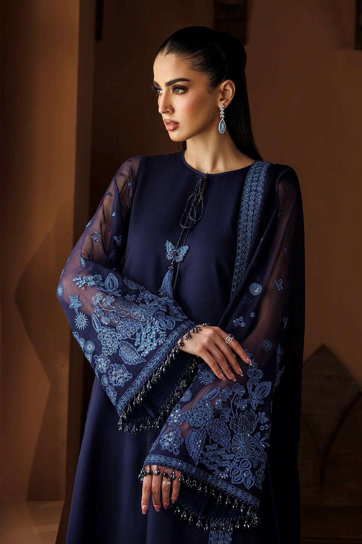 EFPR1287 | New In | Baroque