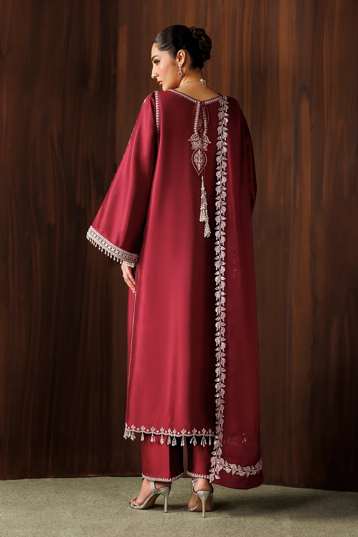 EFPR1289 | New In | Baroque