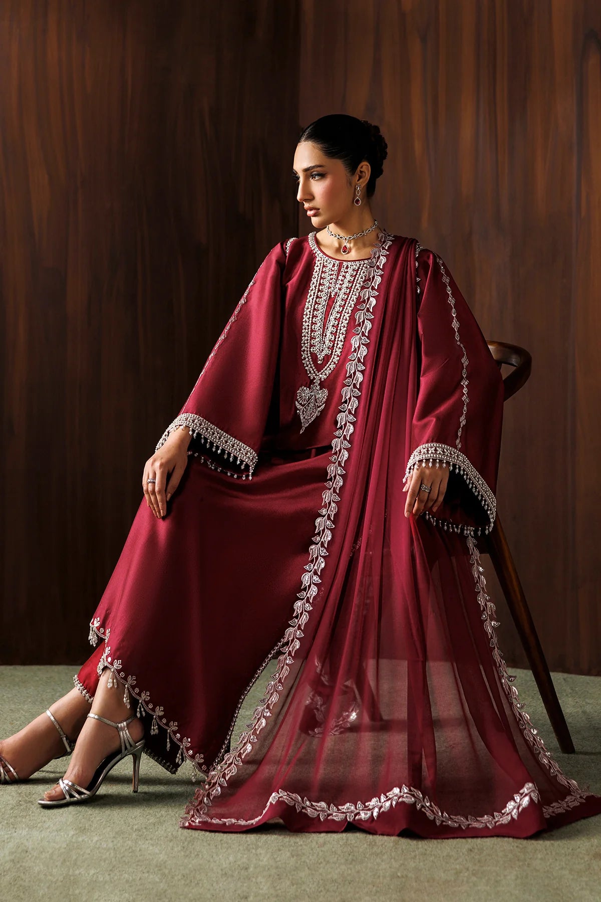 EFPR1289 | New In | Baroque