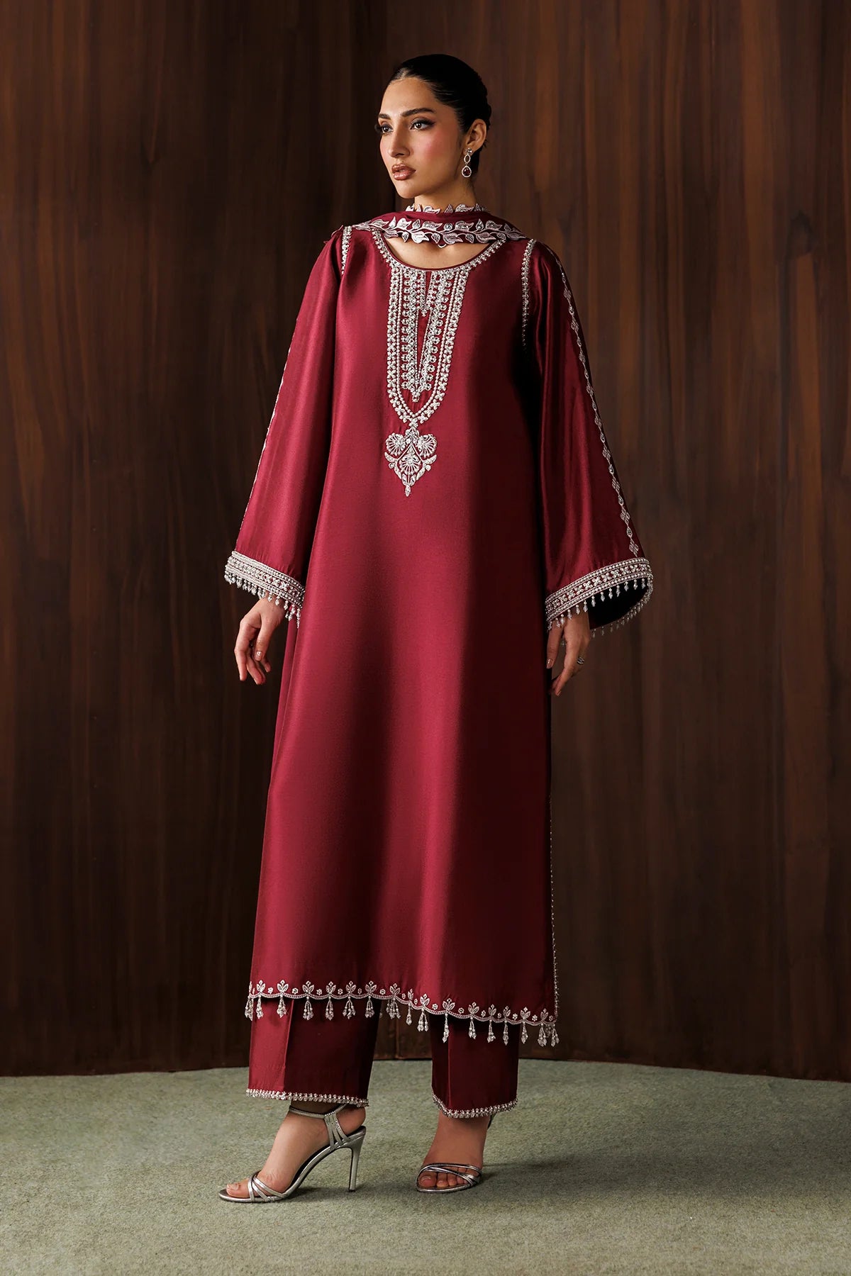 EFPR1289 | New In | Baroque