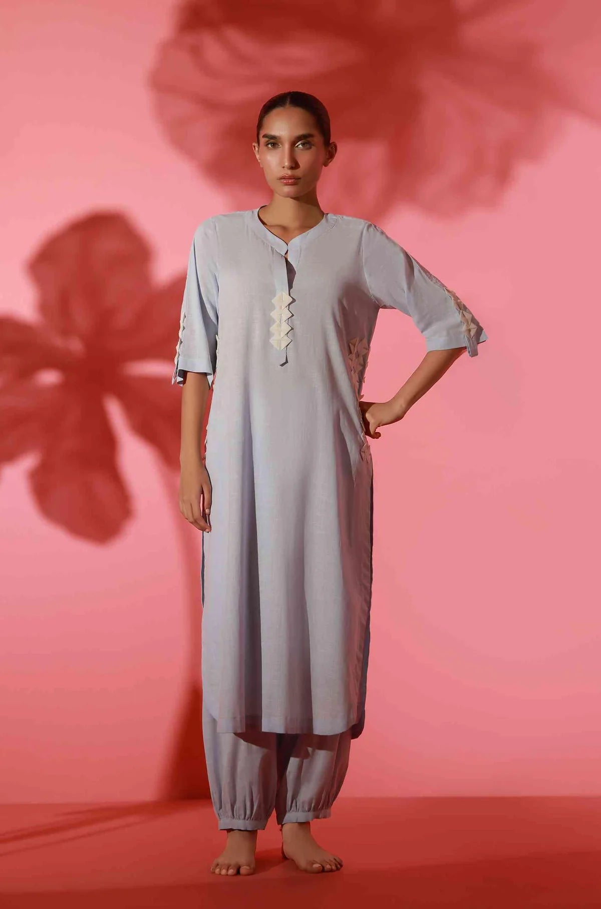 BLUE CANVAS | Studio Mehr
