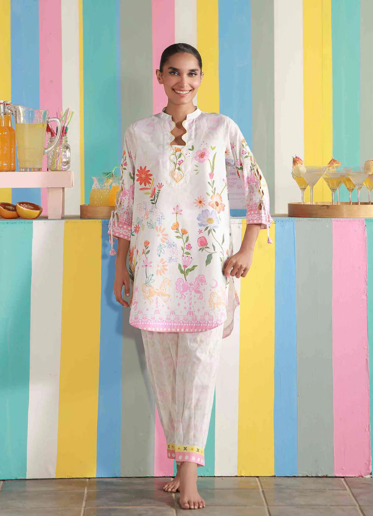 PINK CAROUSEL | Studio Mehr