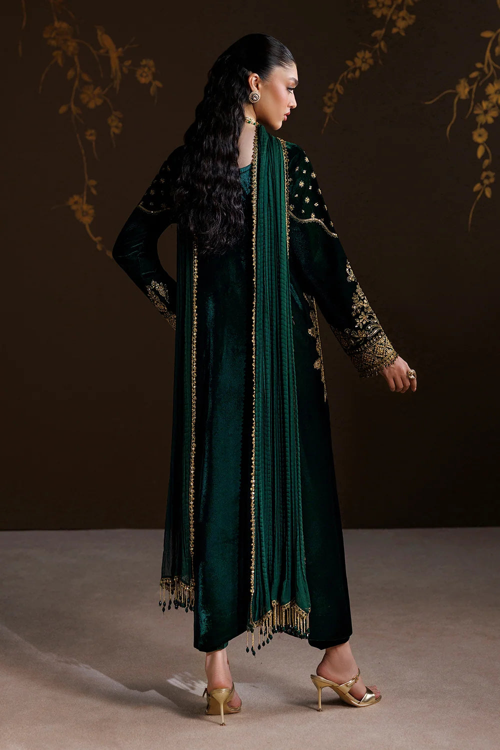 EVPR1415 | Ready To Wear | Baroque