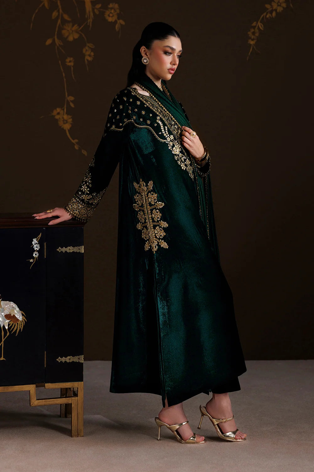EVPR1415 | Ready To Wear | Baroque