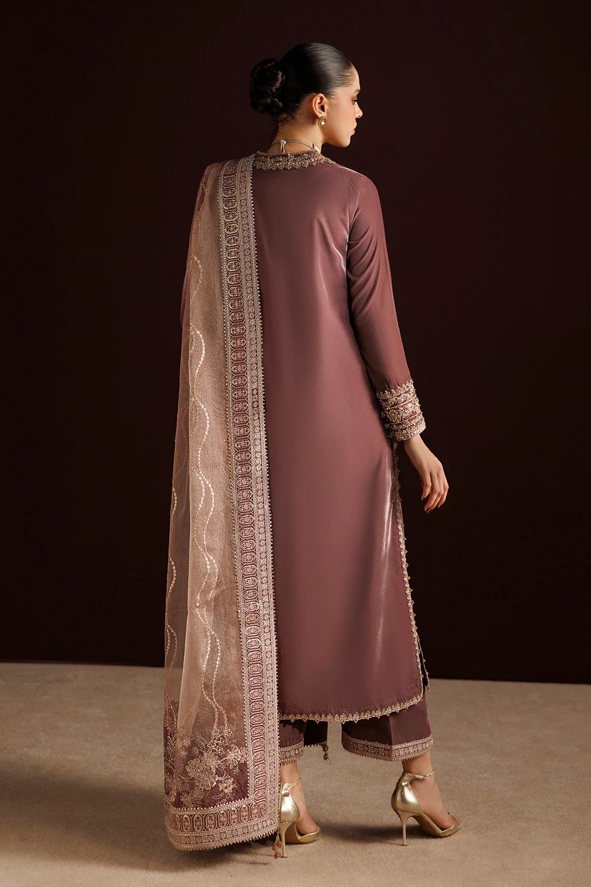 EVPR1412 | Ready To Wear | Baroque
