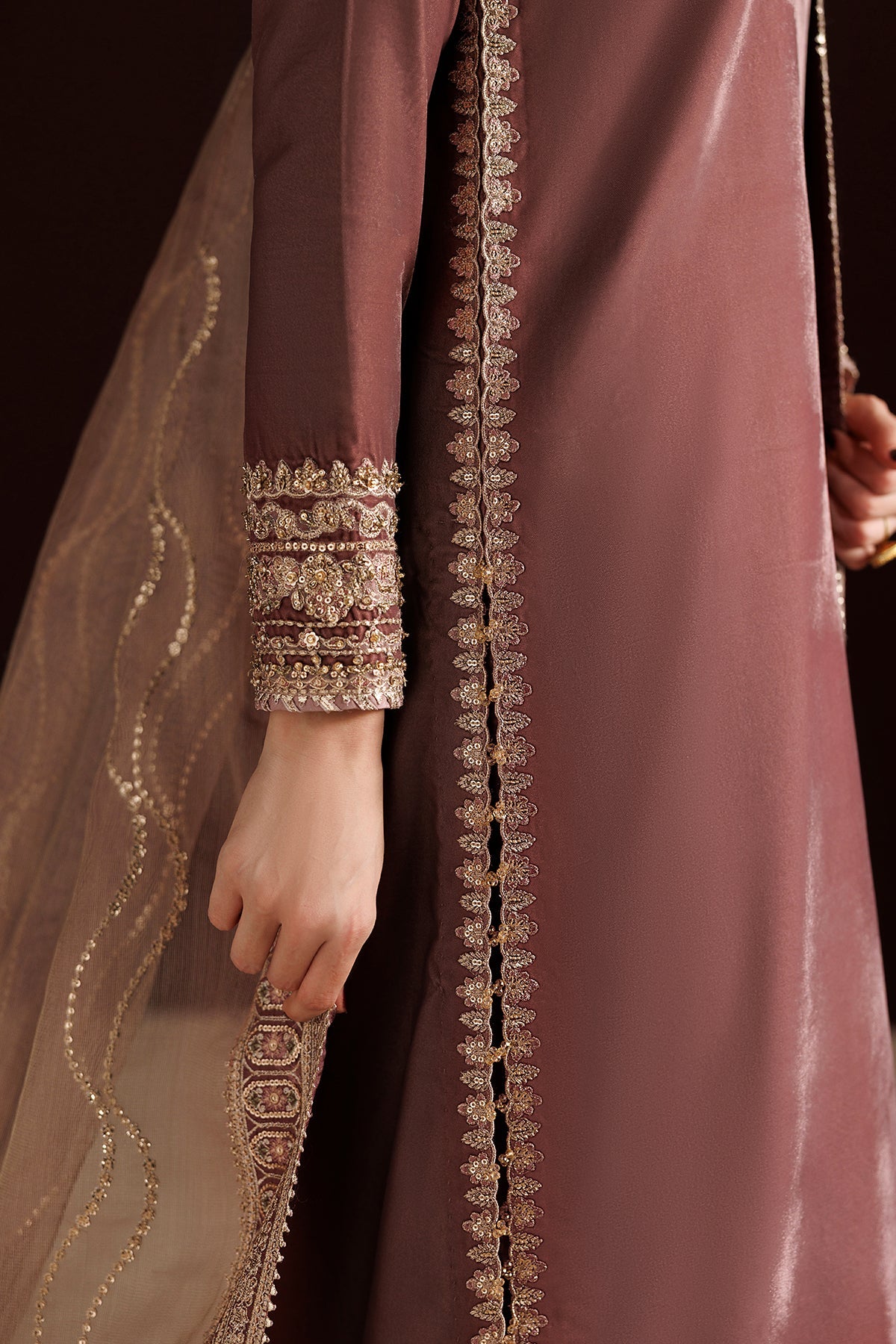 EVPR1412 | Ready To Wear | Baroque