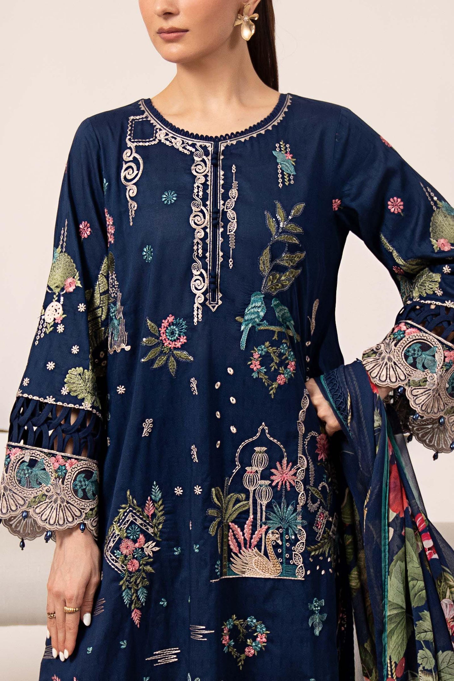 DW-EA26-11-Blue | Desi Summer Pie | MARIA.B