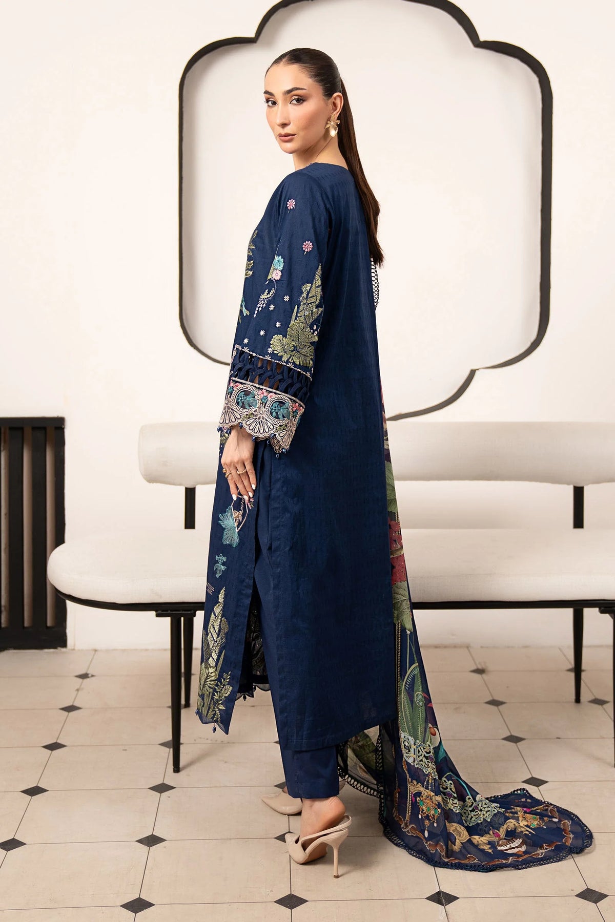 DW-EA26-11-Blue | Desi Summer Pie | MARIA.B