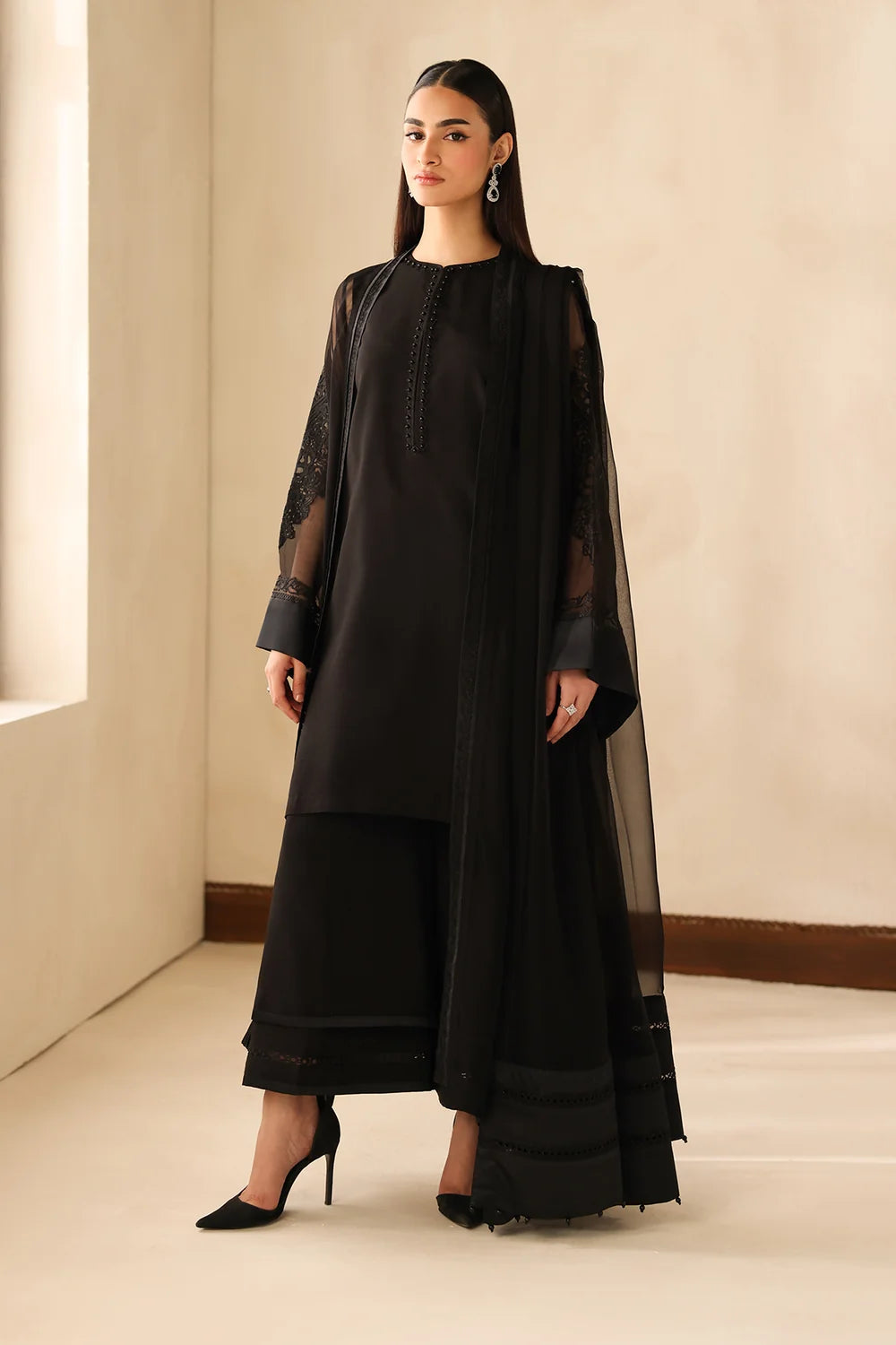 EFPR1356 | Ready To Wear | Baroque