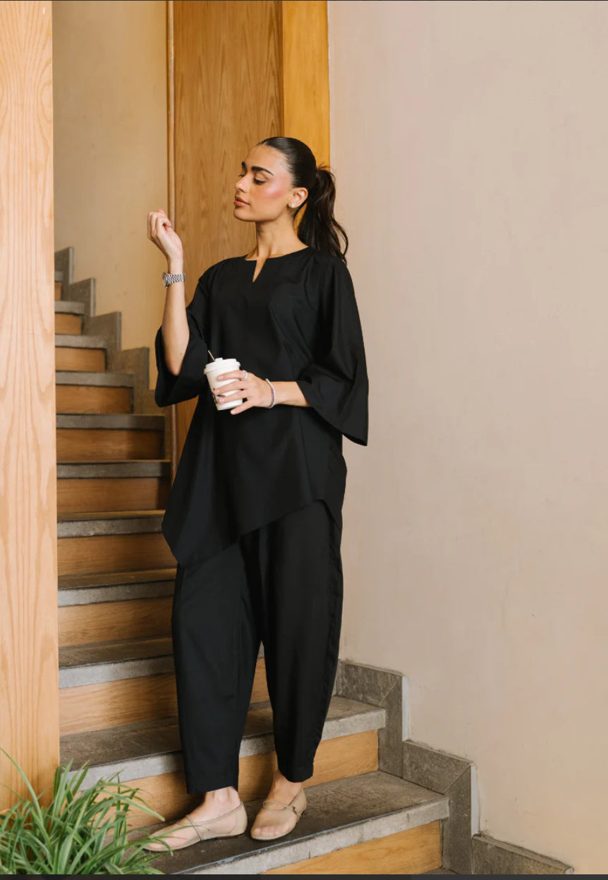 CARA SET | Monochrome '26 | Solids Official