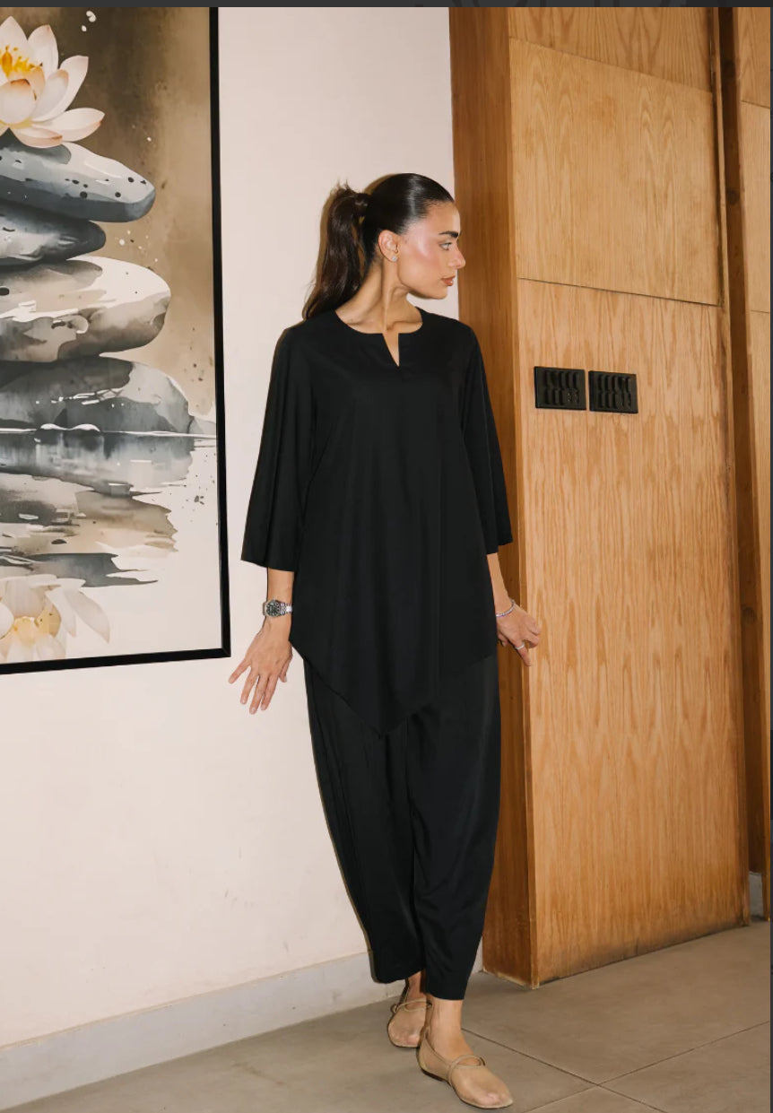 CARA SET | Monochrome '26 | Solids Official
