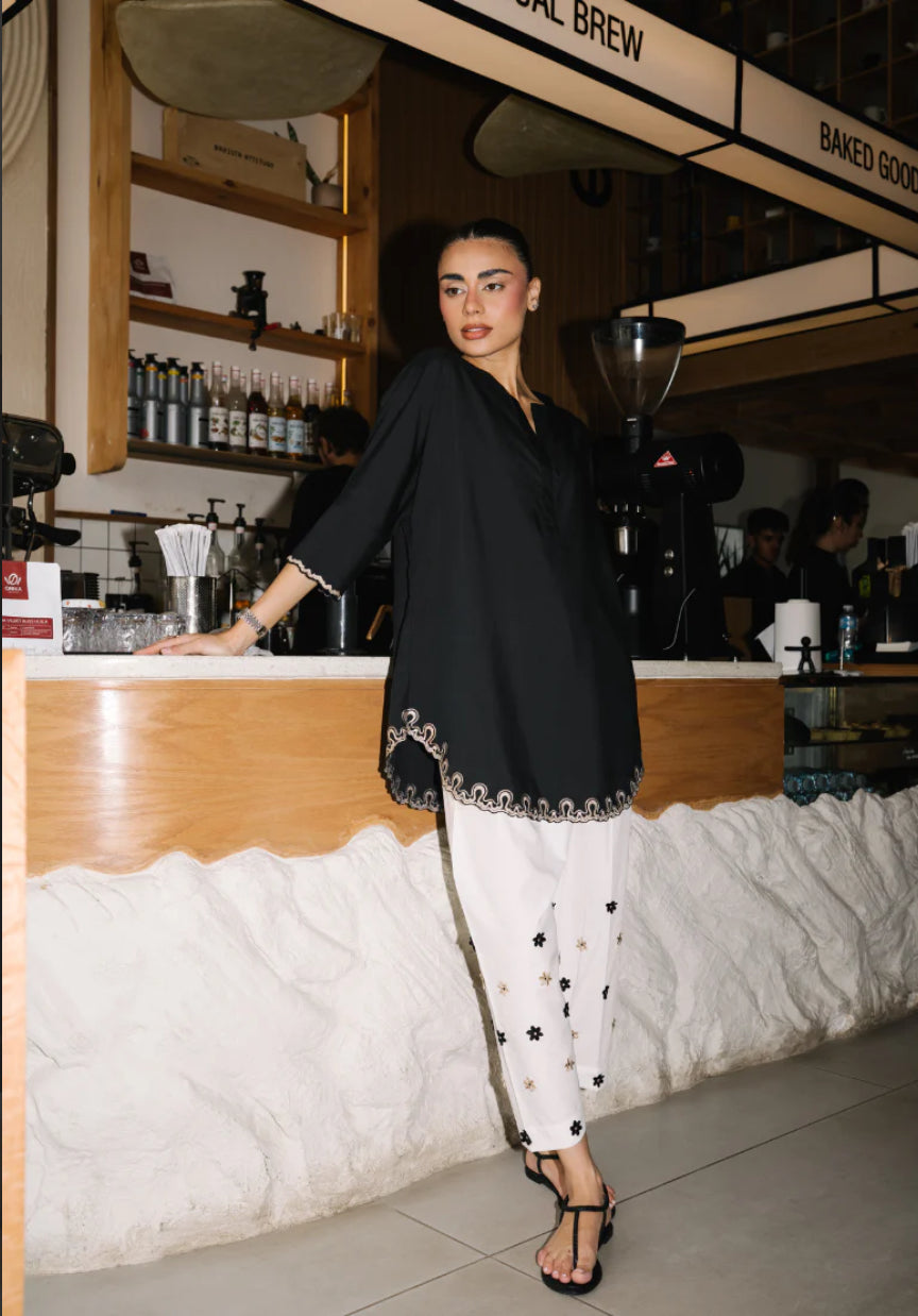 ARLO SET | Monochrome '26 | Solids Official