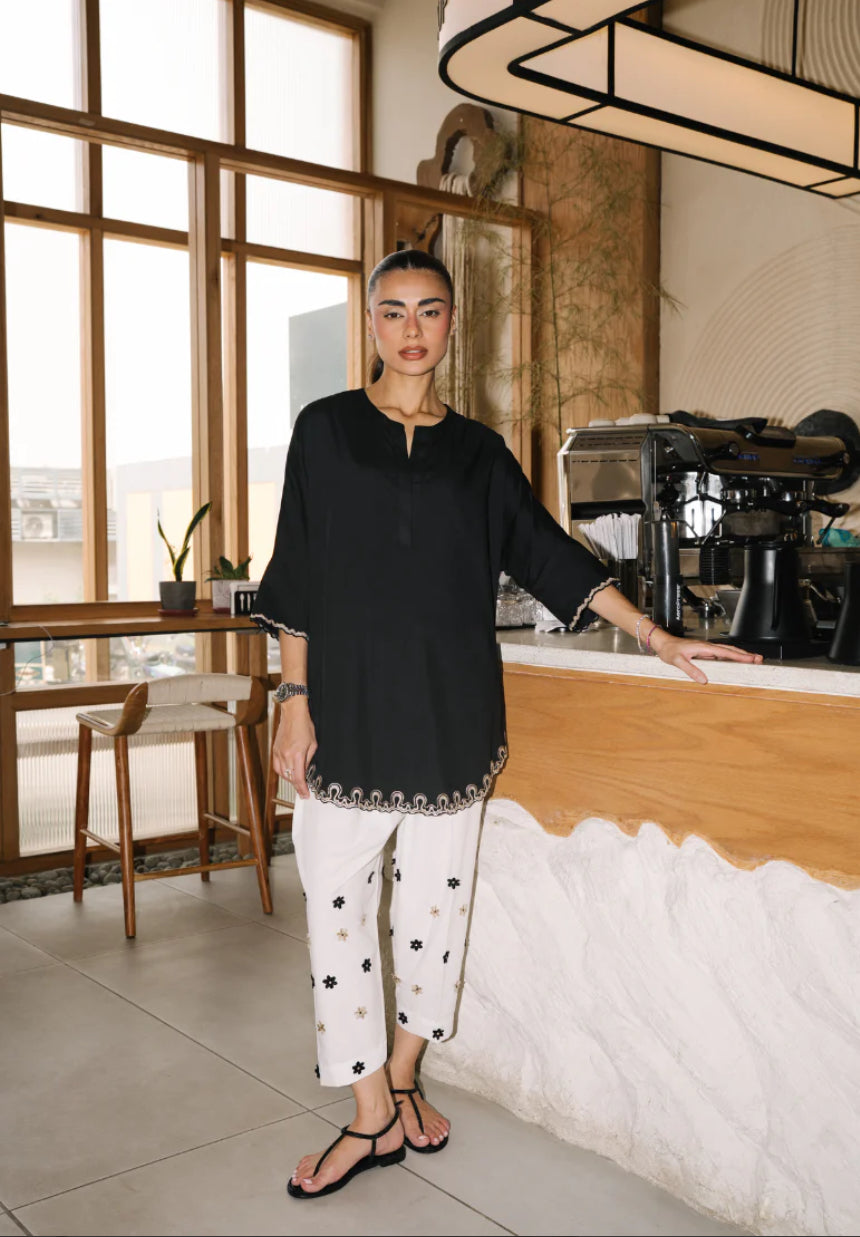 ARLO SET | Monochrome '26 | Solids Official