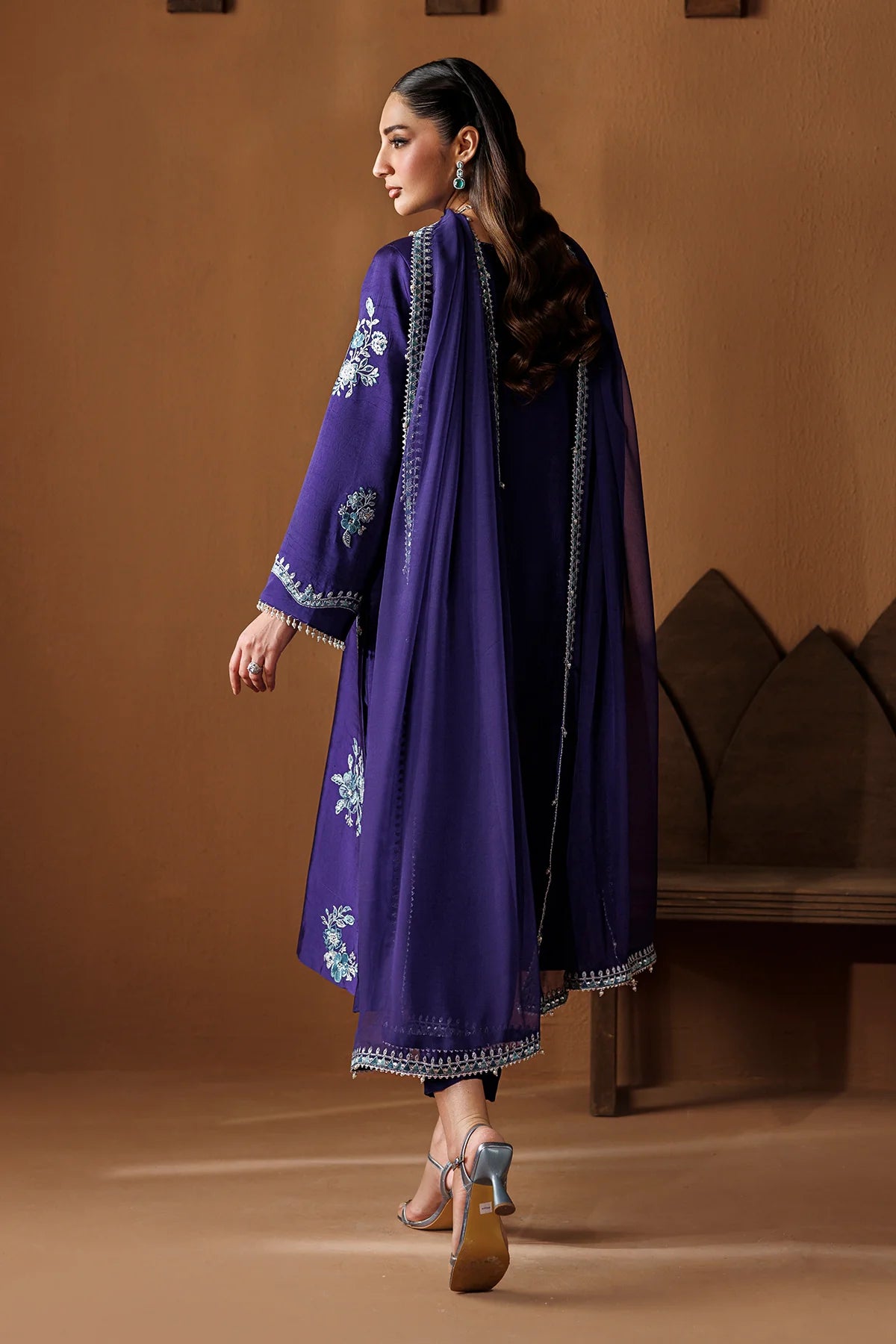 EFPR1284 | Ready To Wear | Baroque