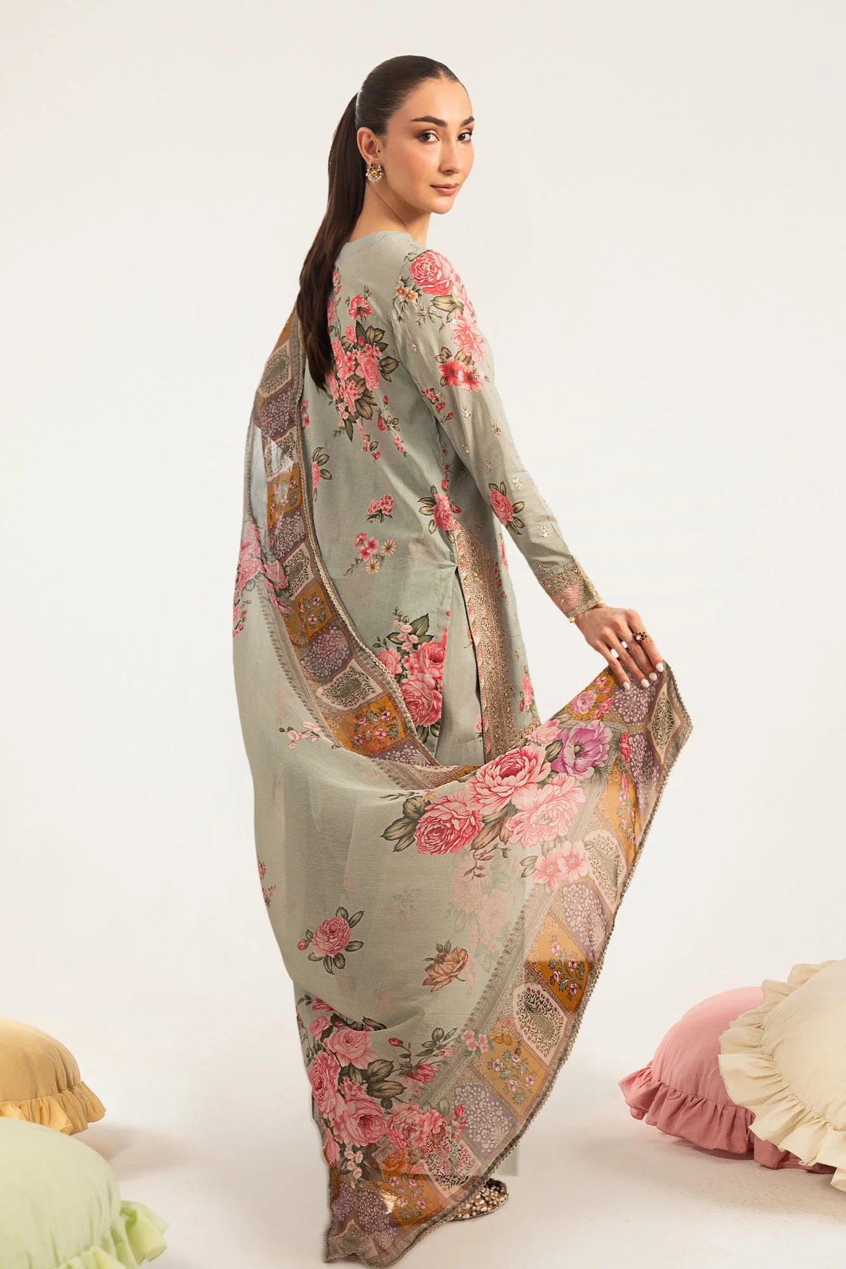 DW-PF26-10-Green | Desi Summer Pie | MARIA.B
