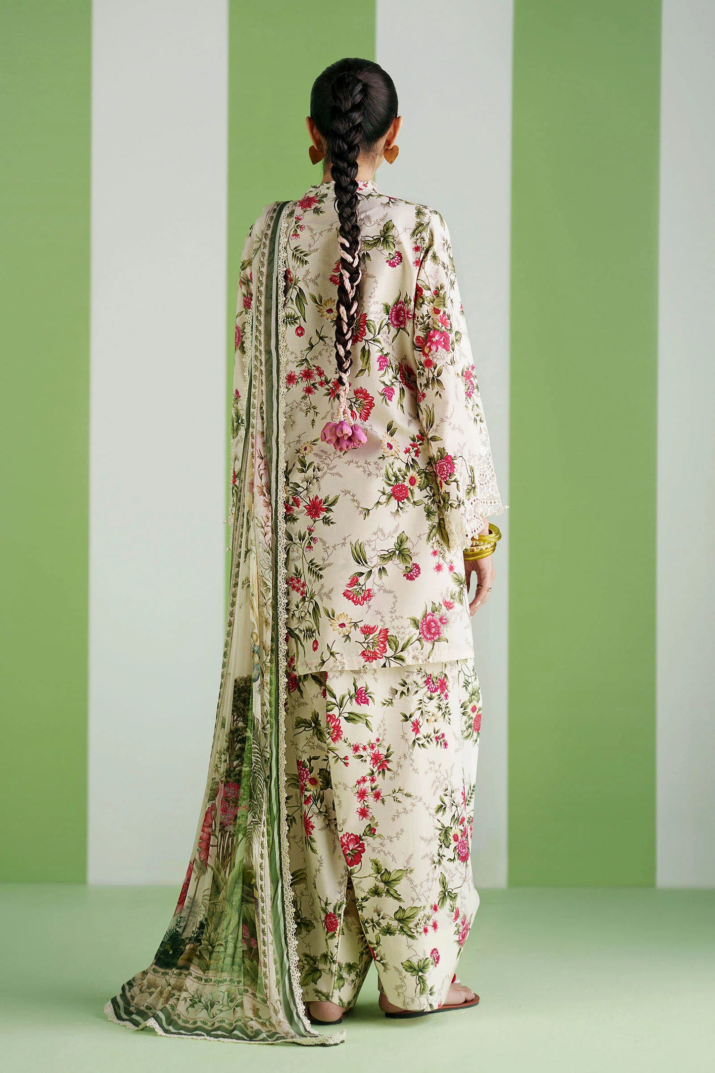 DW-PF26-03-Off White | Desi Summer Pie | MARIA.B