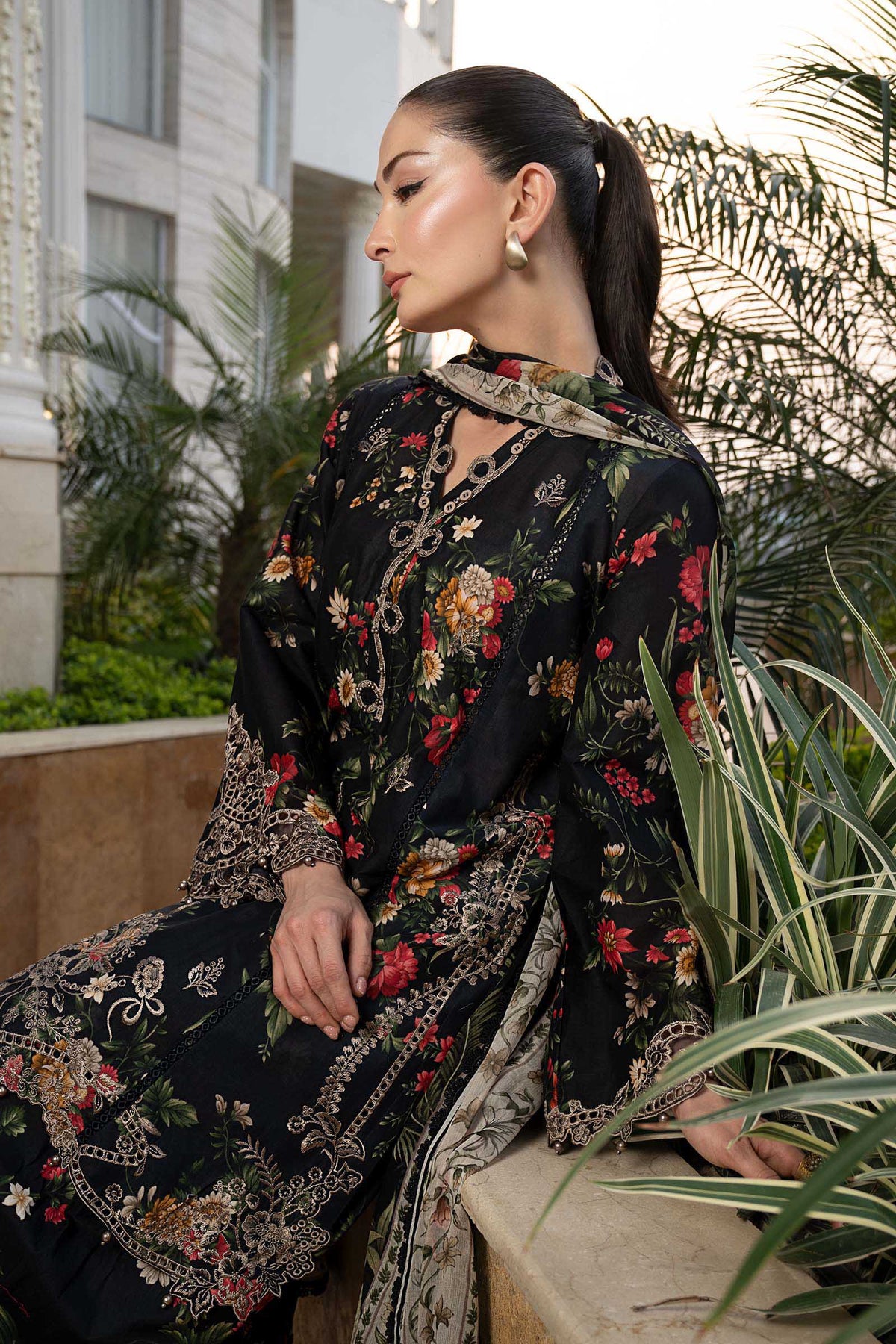 DW-PF26-03-Black | Desi Summer Pie | MARIA.B
