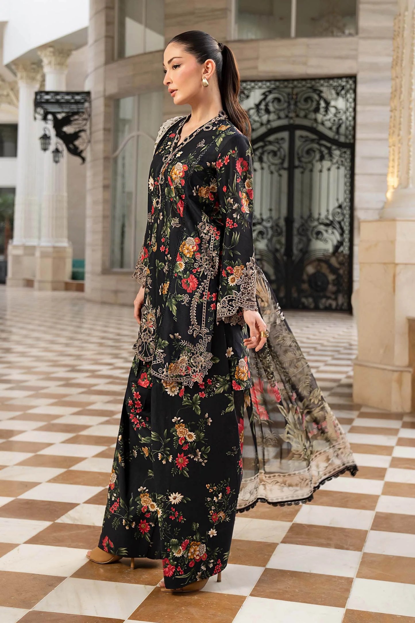 DW-PF26-03-Black | Desi Summer Pie | MARIA.B