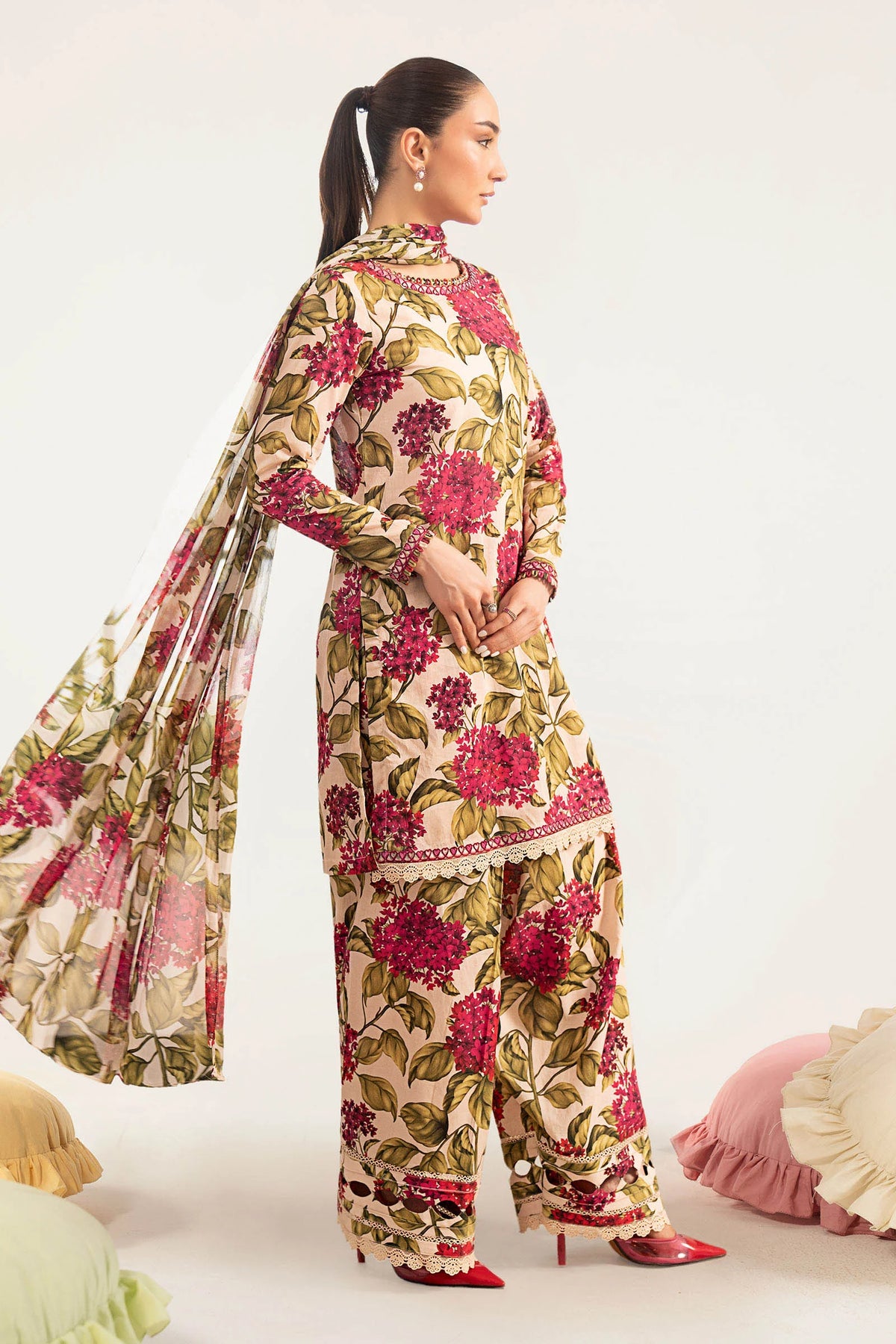 DW-PF26-01-Off White | Desi Summer Pie | MARIA.B