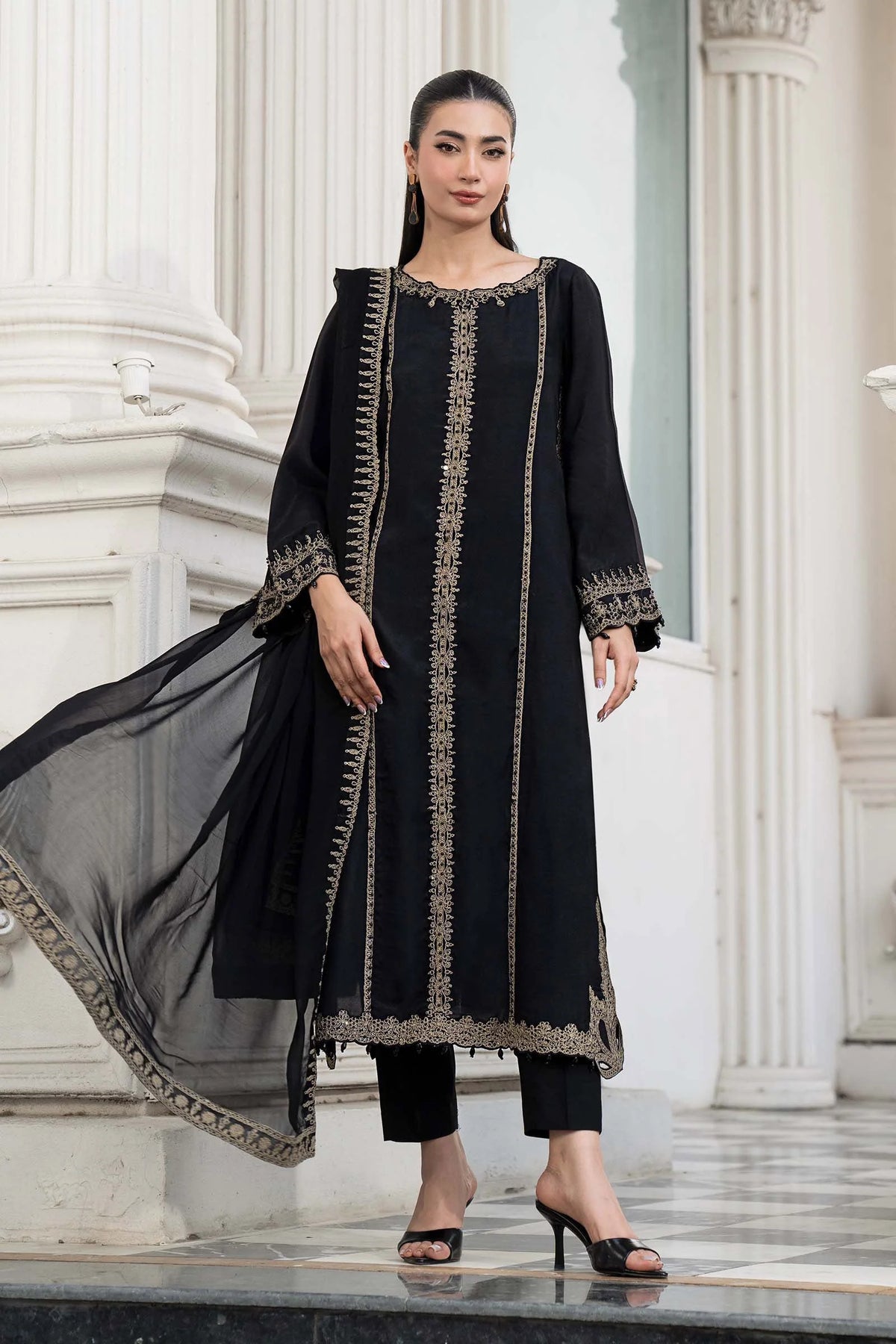DW-EF26-106-Black | Desi Summer Pie | MARIA.B