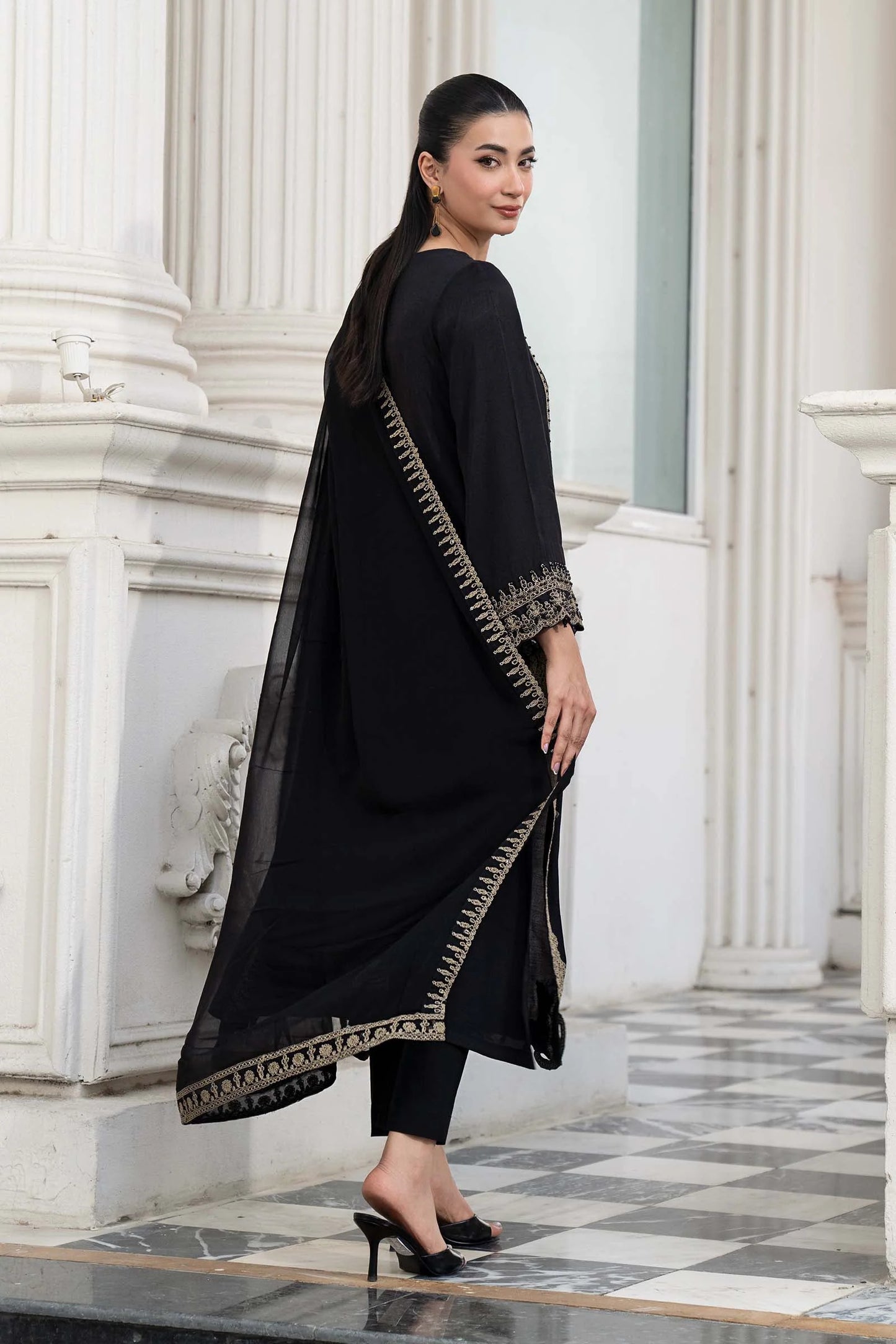 DW-EF26-106-Black | Desi Summer Pie | MARIA.B