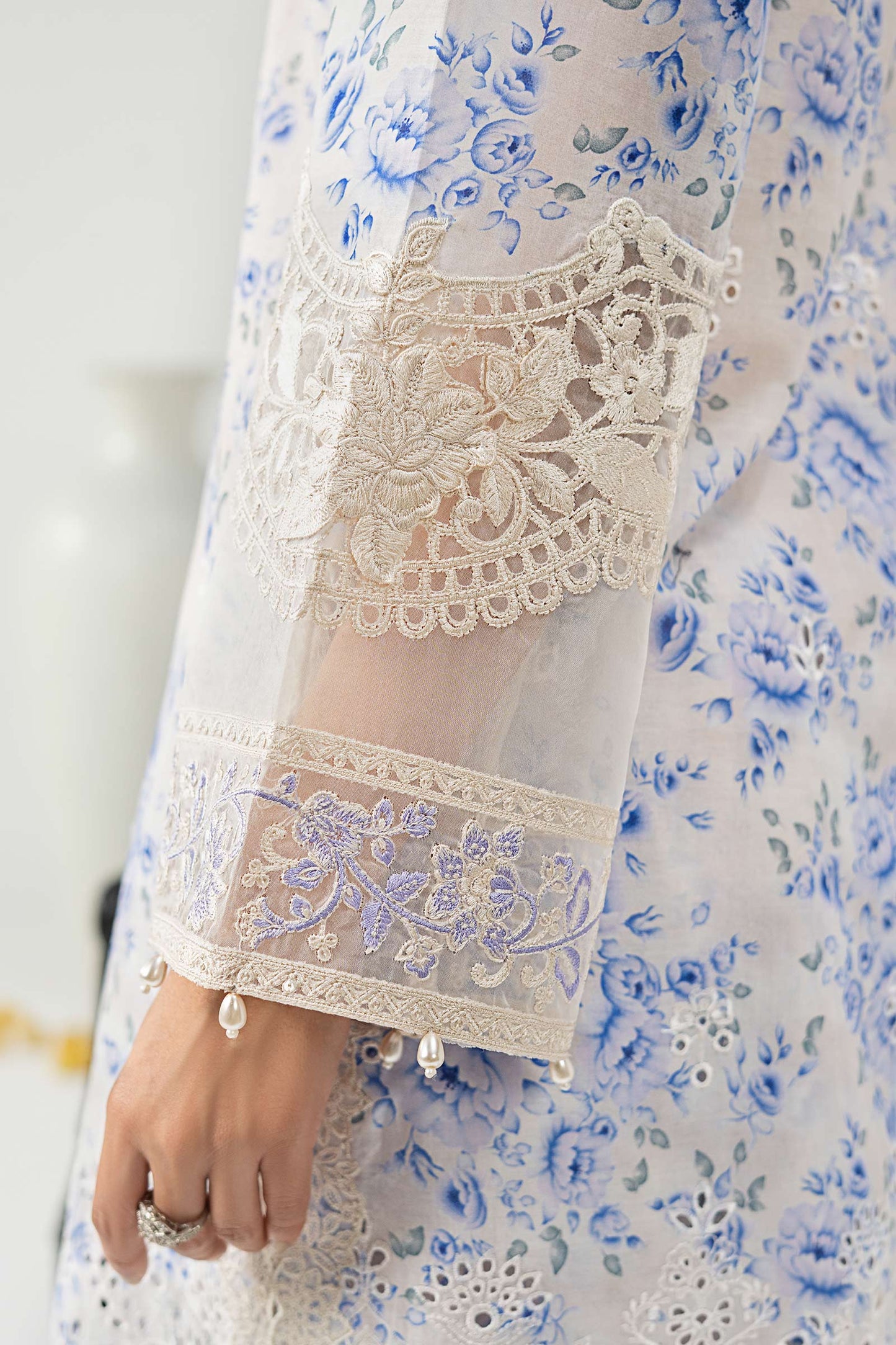 DW-EF25-36R1-Printed Off White | Desi Summer Pie | MARIA.B