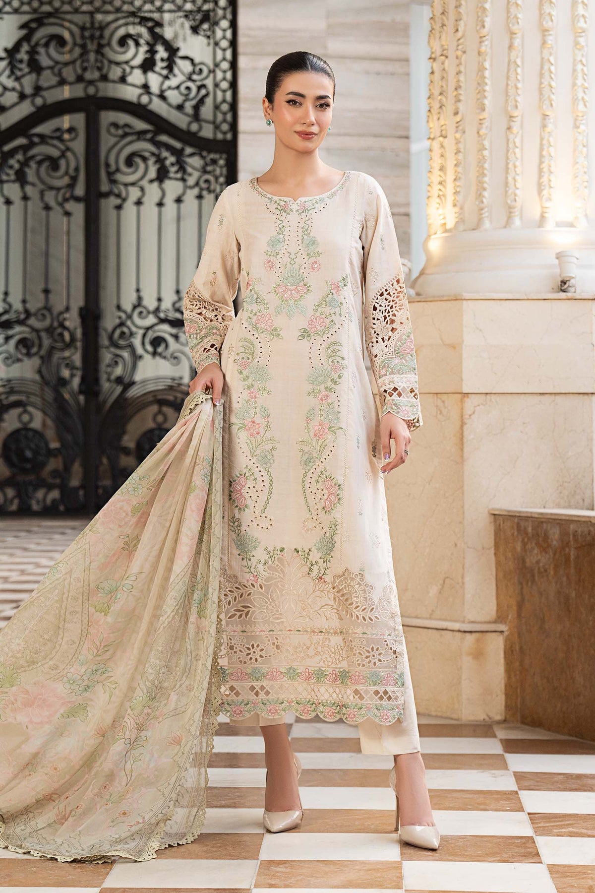 DW-EF25-47R1-Off White | Desi Summer Pie | MARIA.B