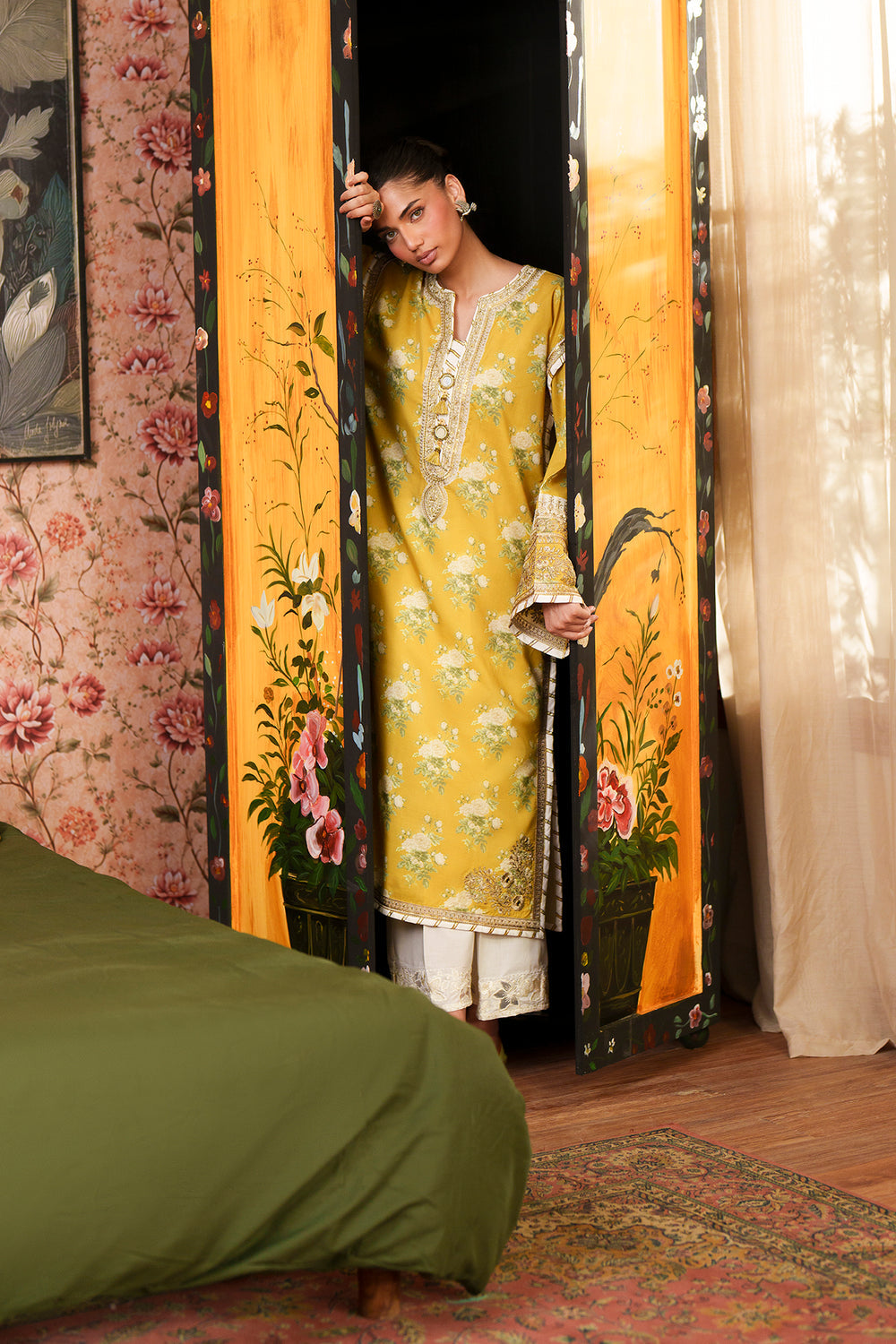 YELLOW | E4494/103/104 | Women Rozana 22 June 26 | Ethnc