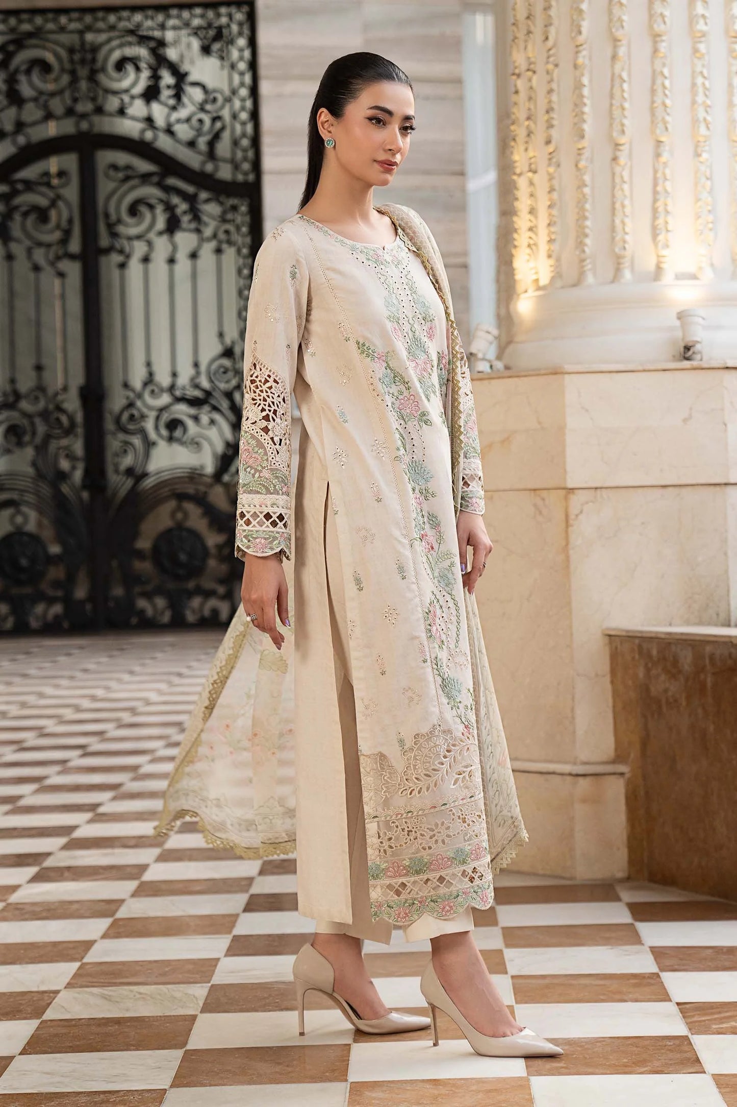 DW-EF25-47R1-Off White | Desi Summer Pie | MARIA.B
