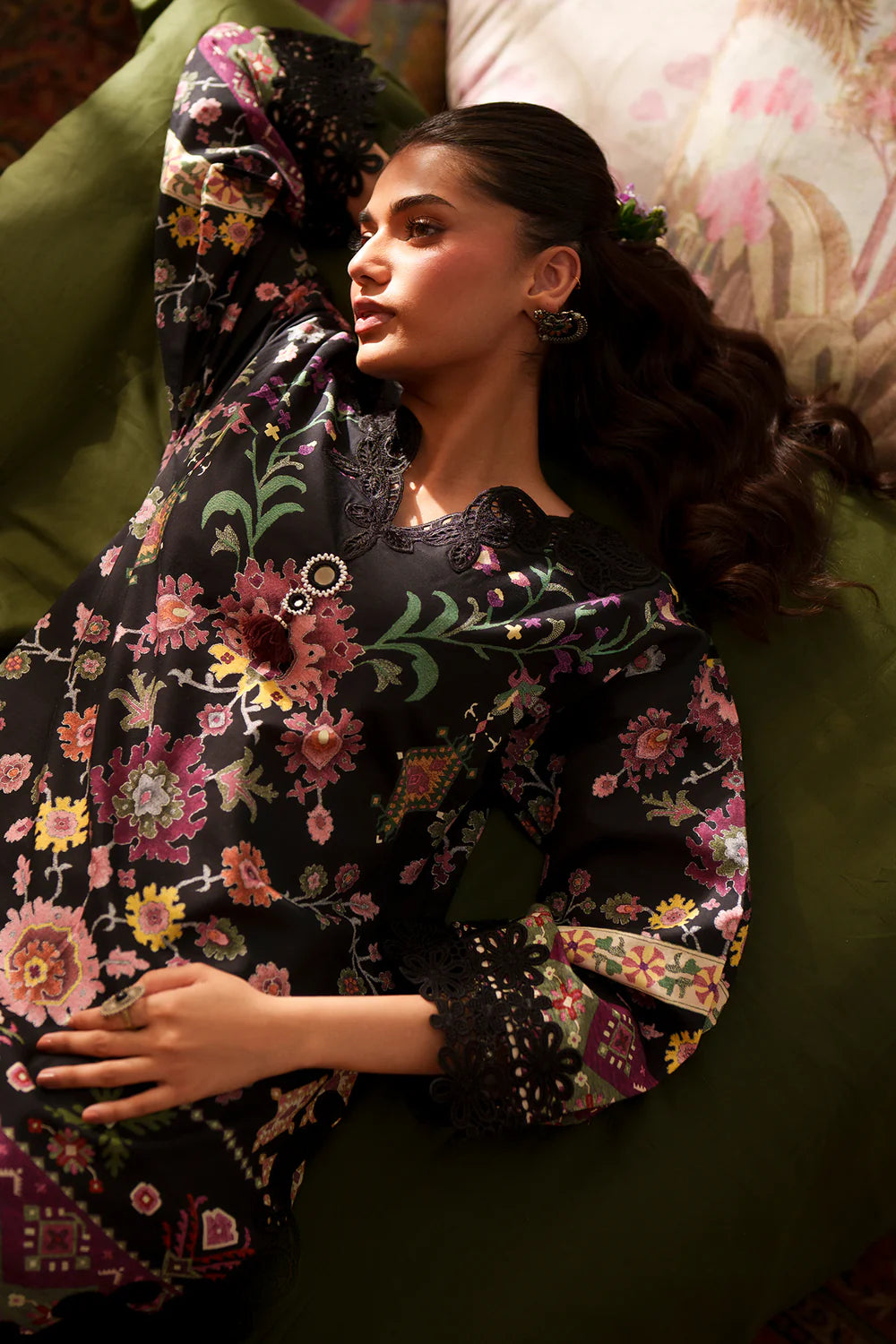 BLACK | E4628/103/901 | Women Rozana 22 June 26 | Ethnc