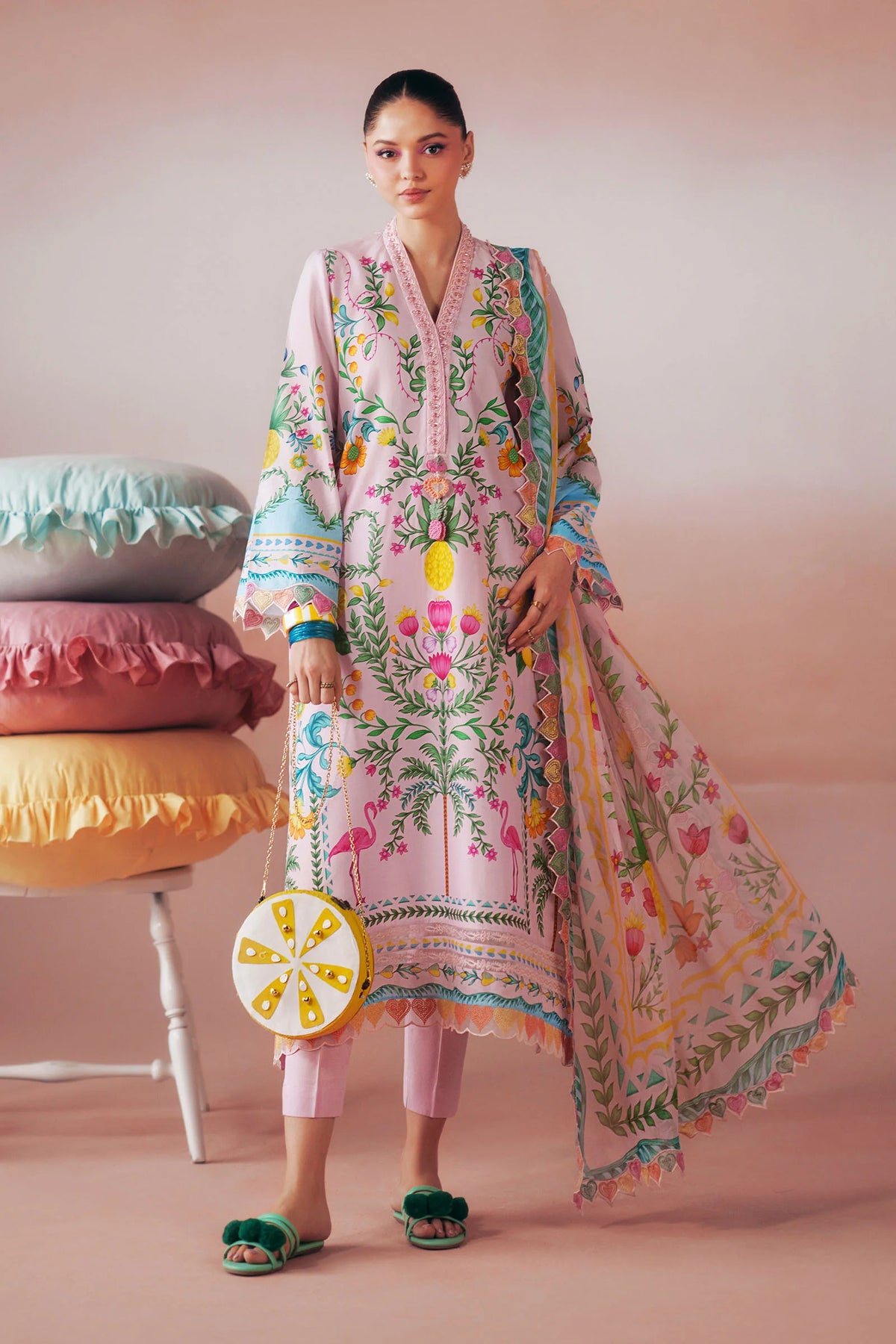 DW-EA26-16-Pink | Desi Summer Pie | MARIA.B