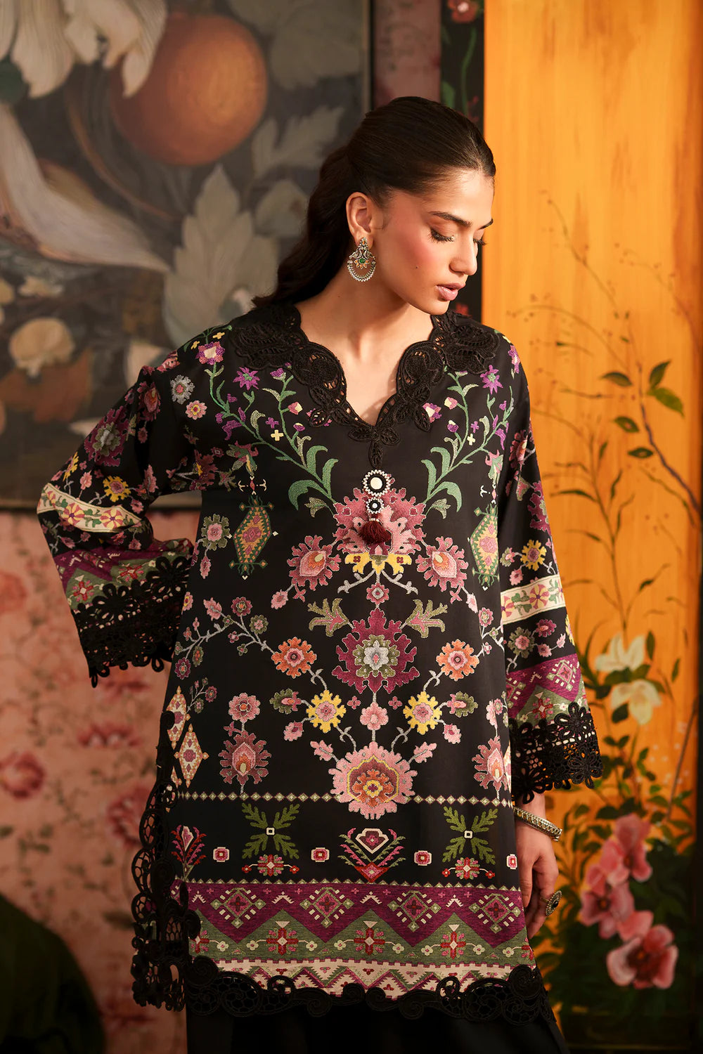 BLACK | E4628/103/901 | Women Rozana 22 June 26 | Ethnc