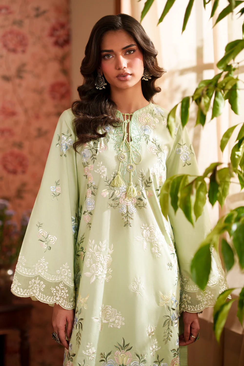 LIGHT GREEN | E4613/103/709 | Women Rozana 22 June 26 | Ethnc