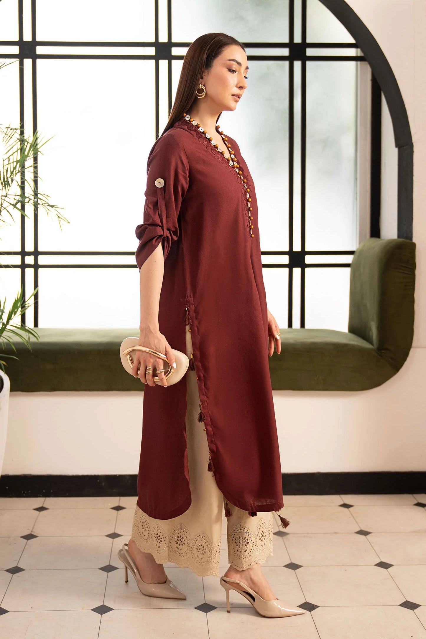 DW-EA26-104-Red | Desi Summer Pie | MARIA.B