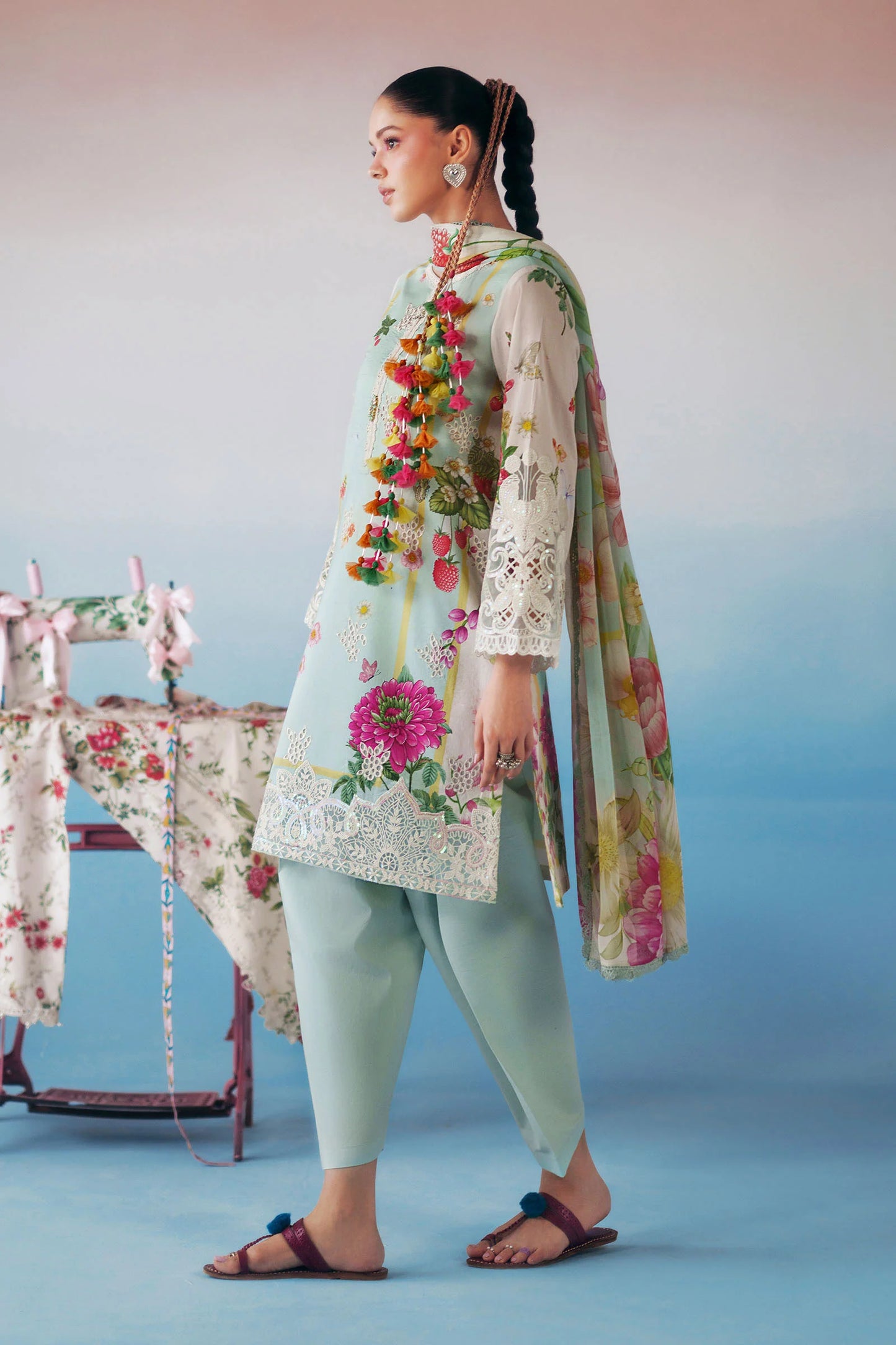 DW-EA26-100-Blue | Desi Summer Pie | MARIA.B