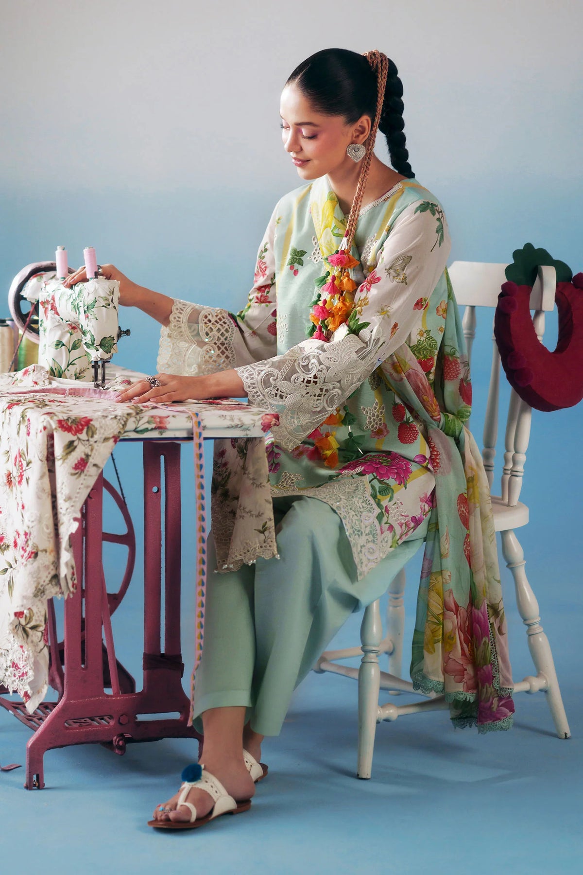 DW-EA26-100-Blue | Desi Summer Pie | MARIA.B