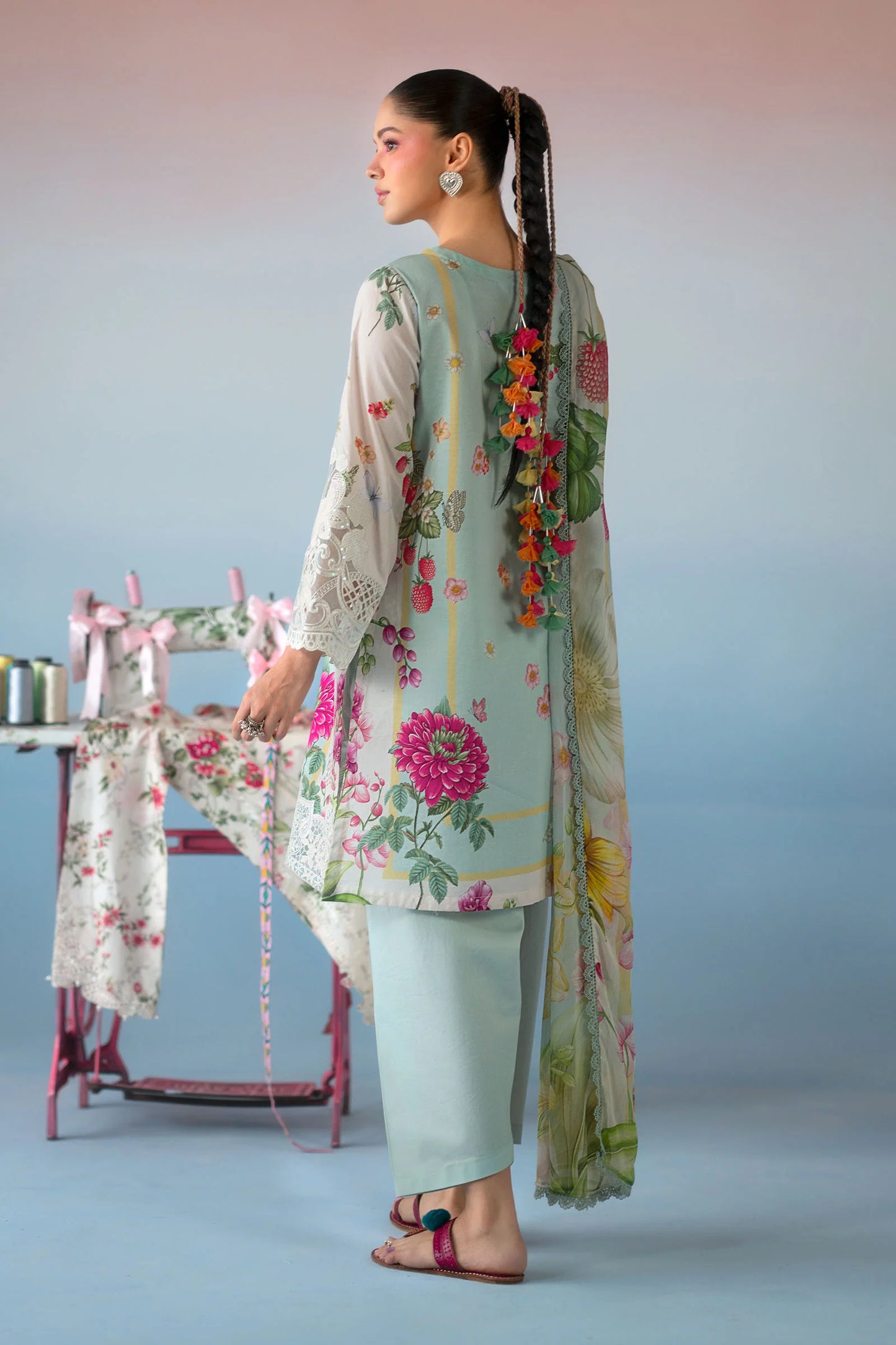 DW-EA26-100-Blue | Desi Summer Pie | MARIA.B