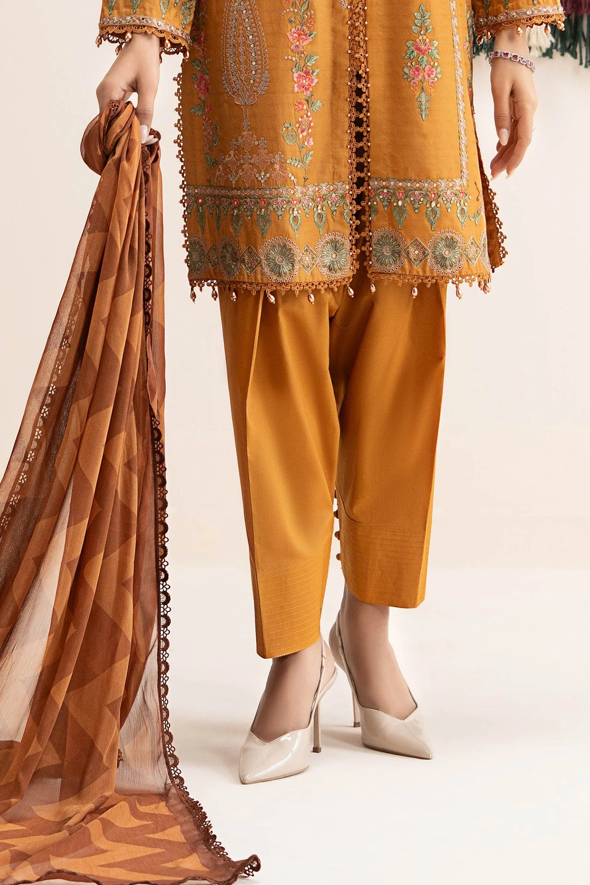 DW-EA26-04-Mustard | Desi Summer Pie | MARIA.B
