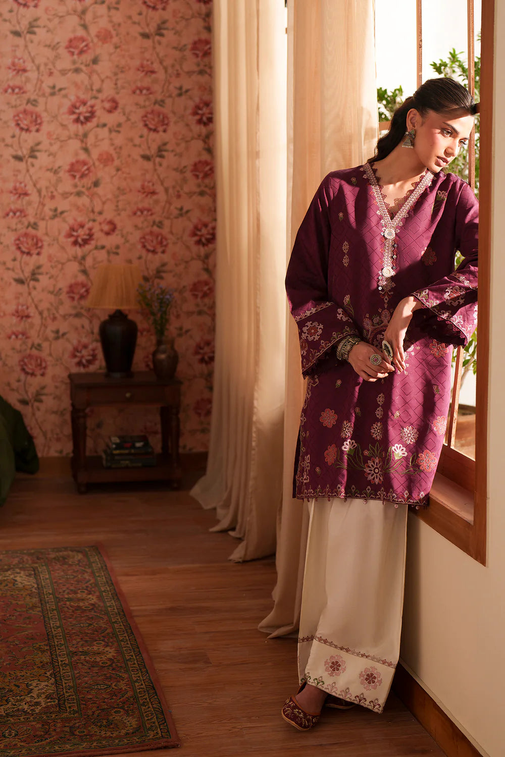 BURGUNDY | E4322/103/415 | Women Rozana 22 June 26 | Ethnc