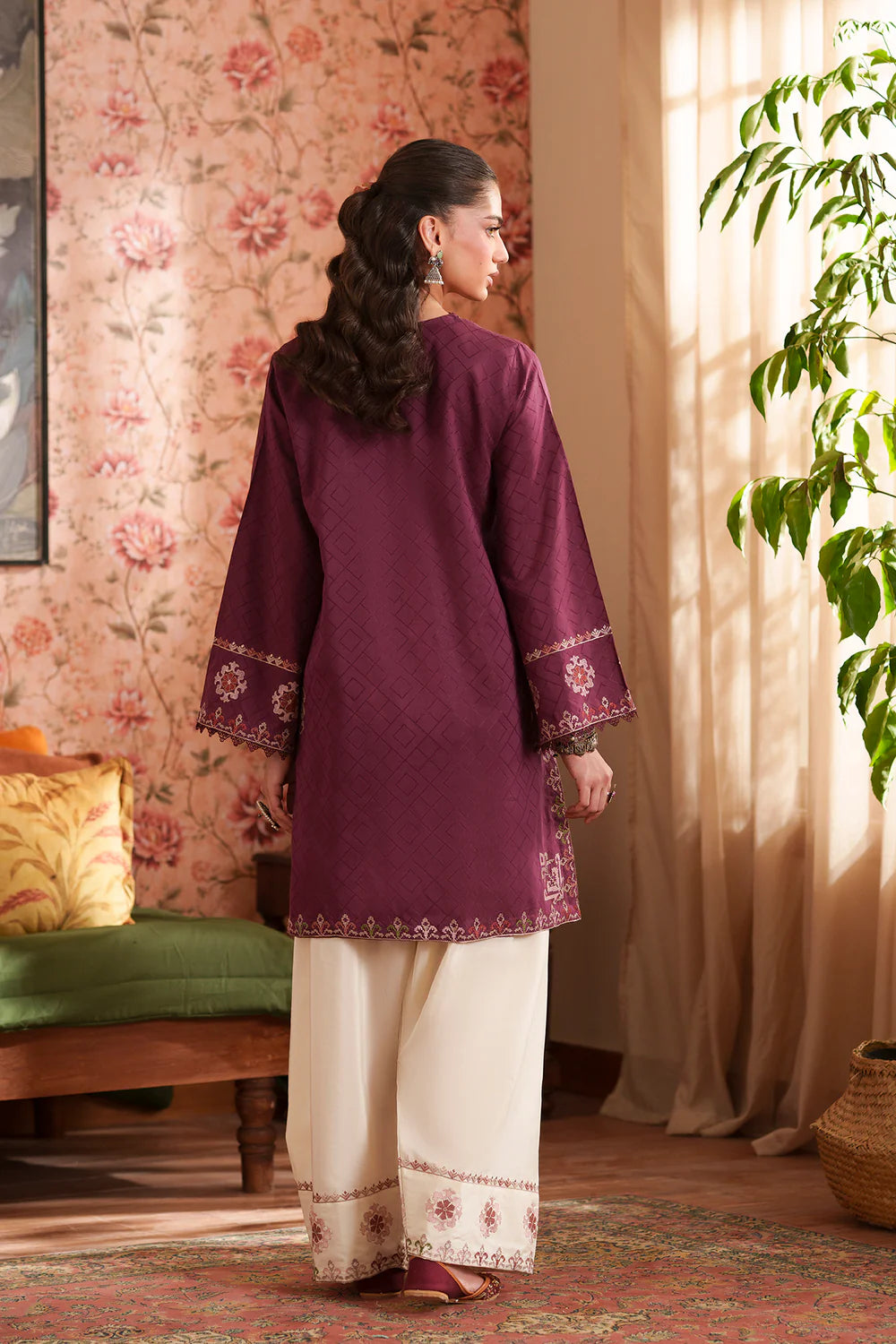 BURGUNDY | E4322/103/415 | Women Rozana 22 June 26 | Ethnc