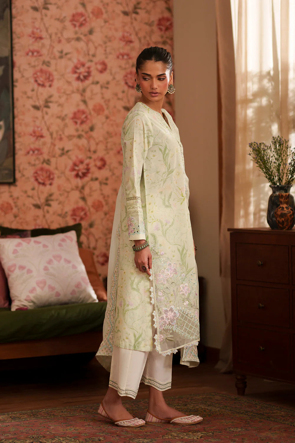 PASTEL GREEN | E4418/103/722 | Women Rozana 22 June 26 | Ethnc