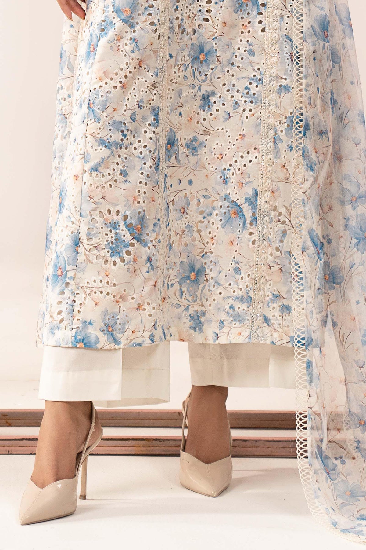 DW-EA26-106-Ferozi | Desi Summer Pie | MARIA.B