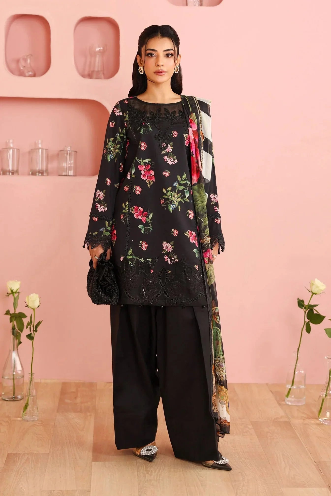 DW-PF25-06R1-Black | Desi Summer Pie | MARIA.B